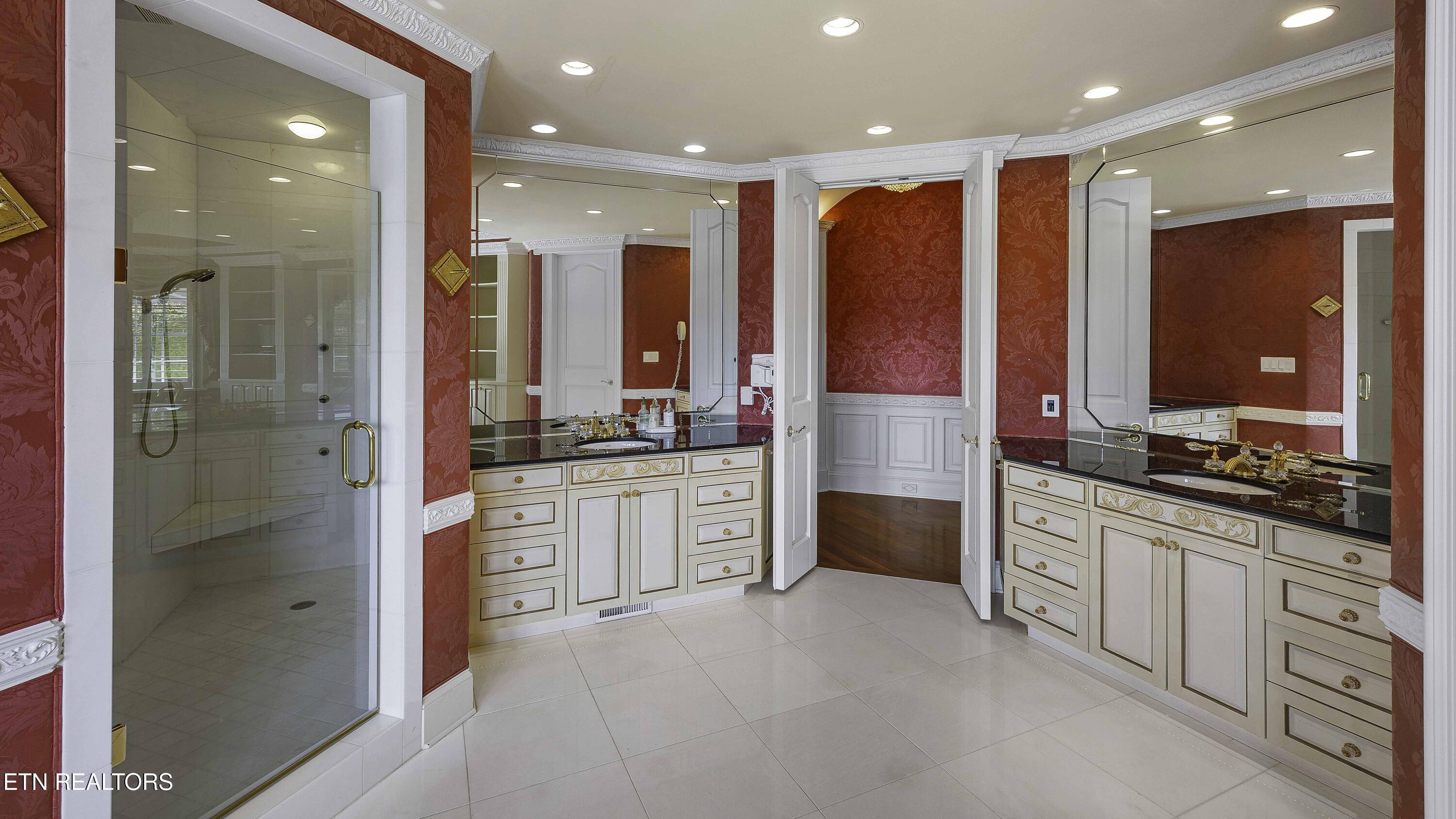 10824 Westland Drive, Knoxville, TN - Fort Loudoun and Tellico Lake Real Estate - Image# 25