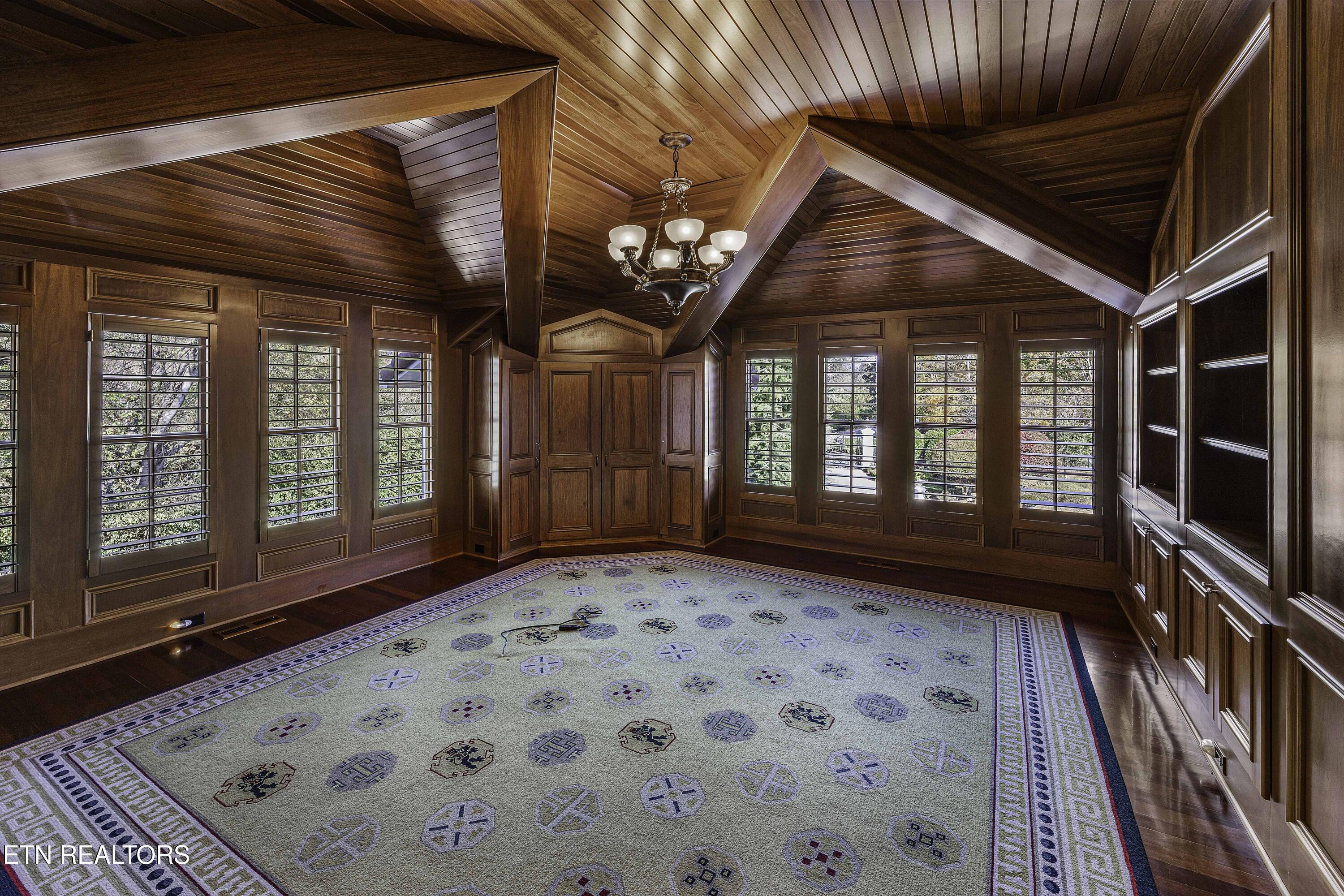 10824 Westland Drive, Knoxville, TN - Fort Loudoun and Tellico Lake Real Estate - Image# 36