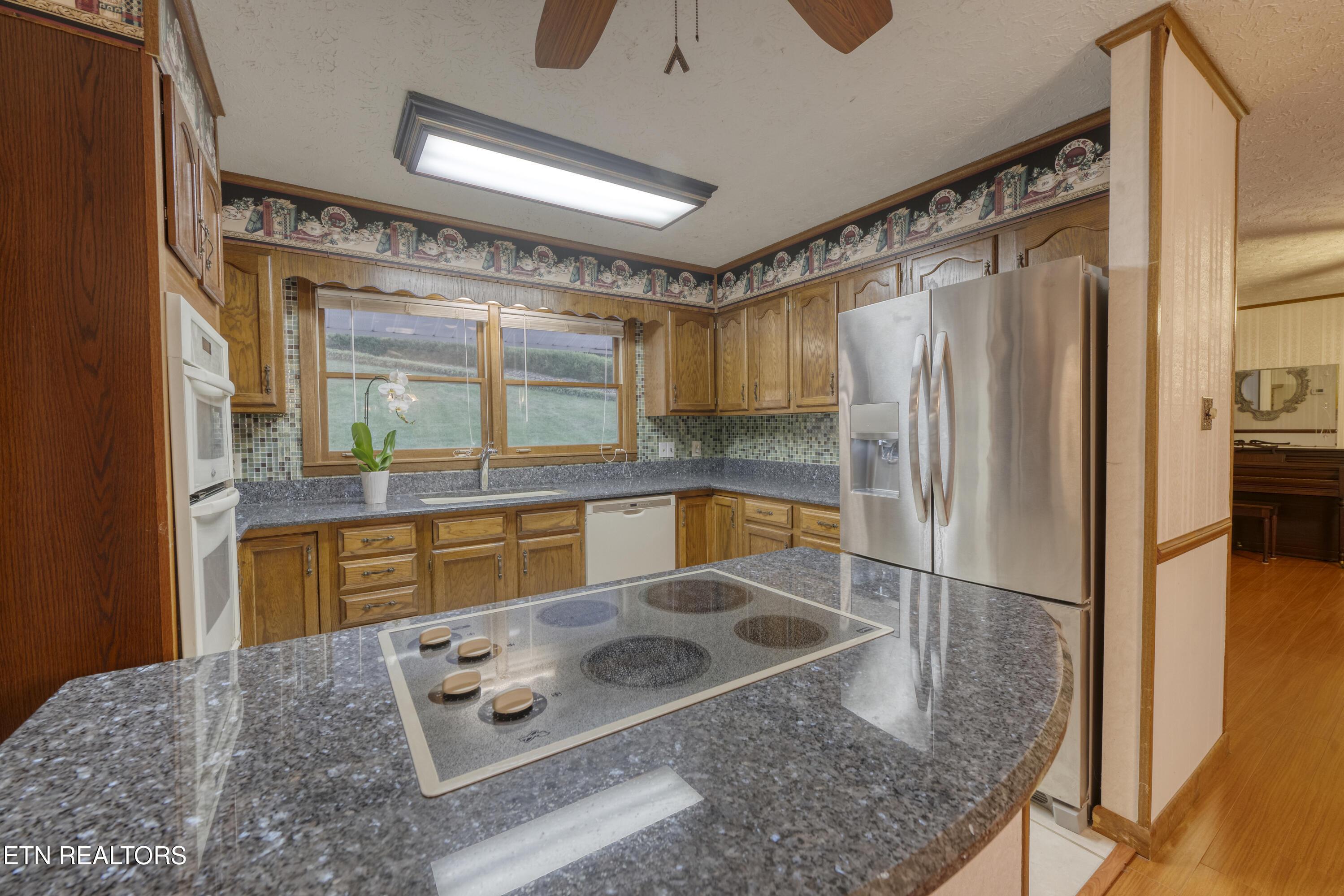 1104 Chula Vista Drive, Friendsville, TN - Fort Loudoun and Tellico Lake Real Estate - Image# 20