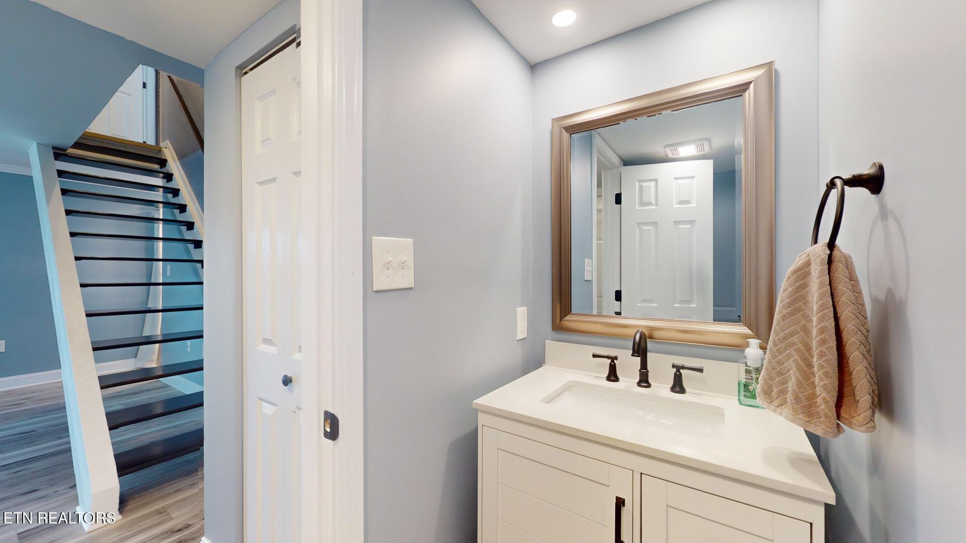 532 Lost Tree Lane, Knoxville, TN - Fort Loudoun and Tellico Lake Real Estate - Image# 8