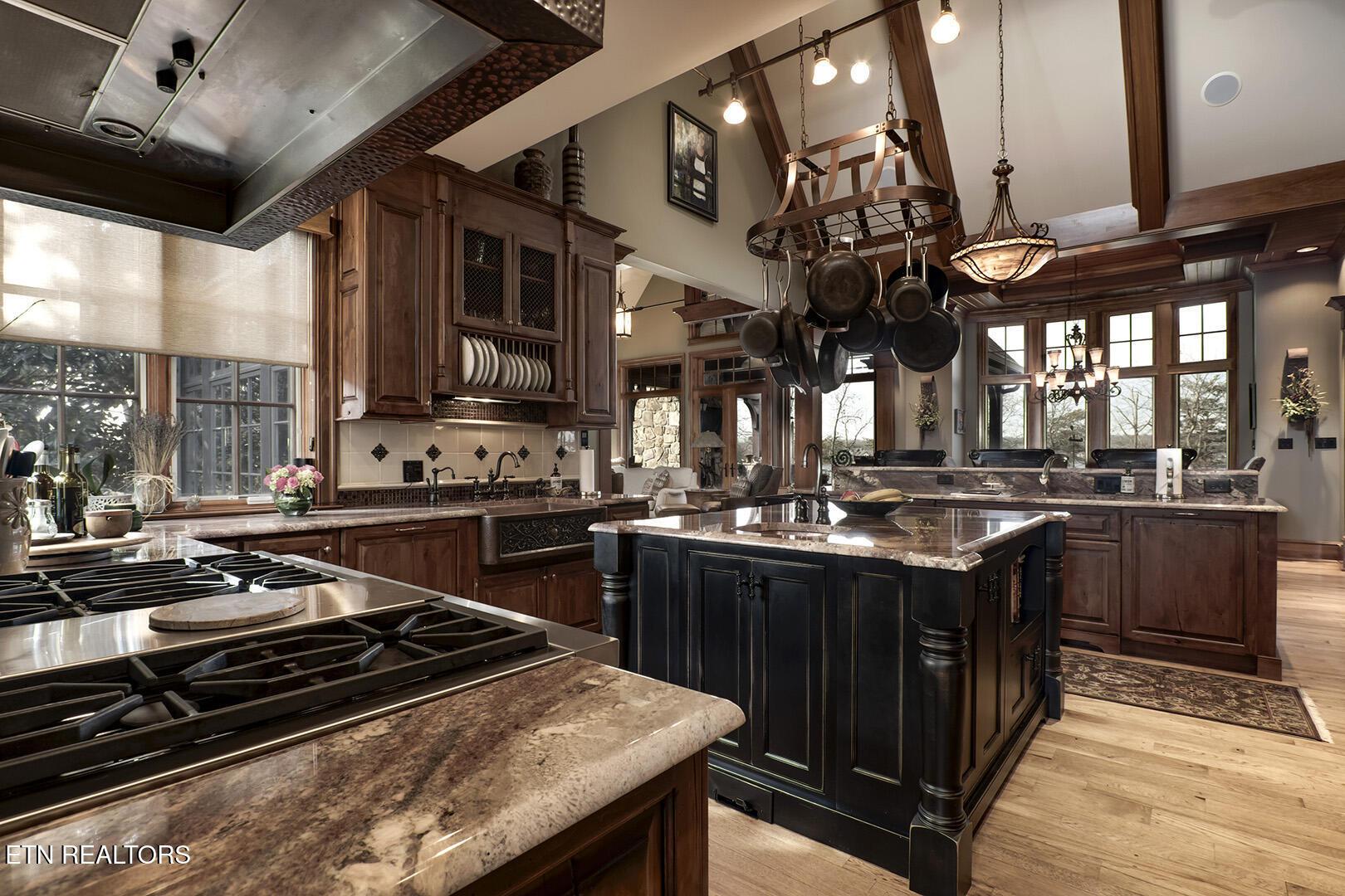 468 Careen Court, Lenoir City, TN - Fort Loudoun and Tellico Lake Real Estate - Image# 10
