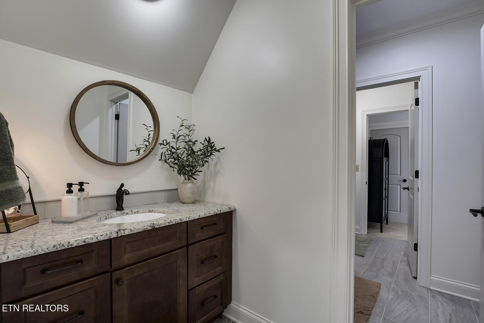 916 Castaway Lane, Lenoir City, TN - Fort Loudoun and Tellico Lake Real Estate - Image# 43