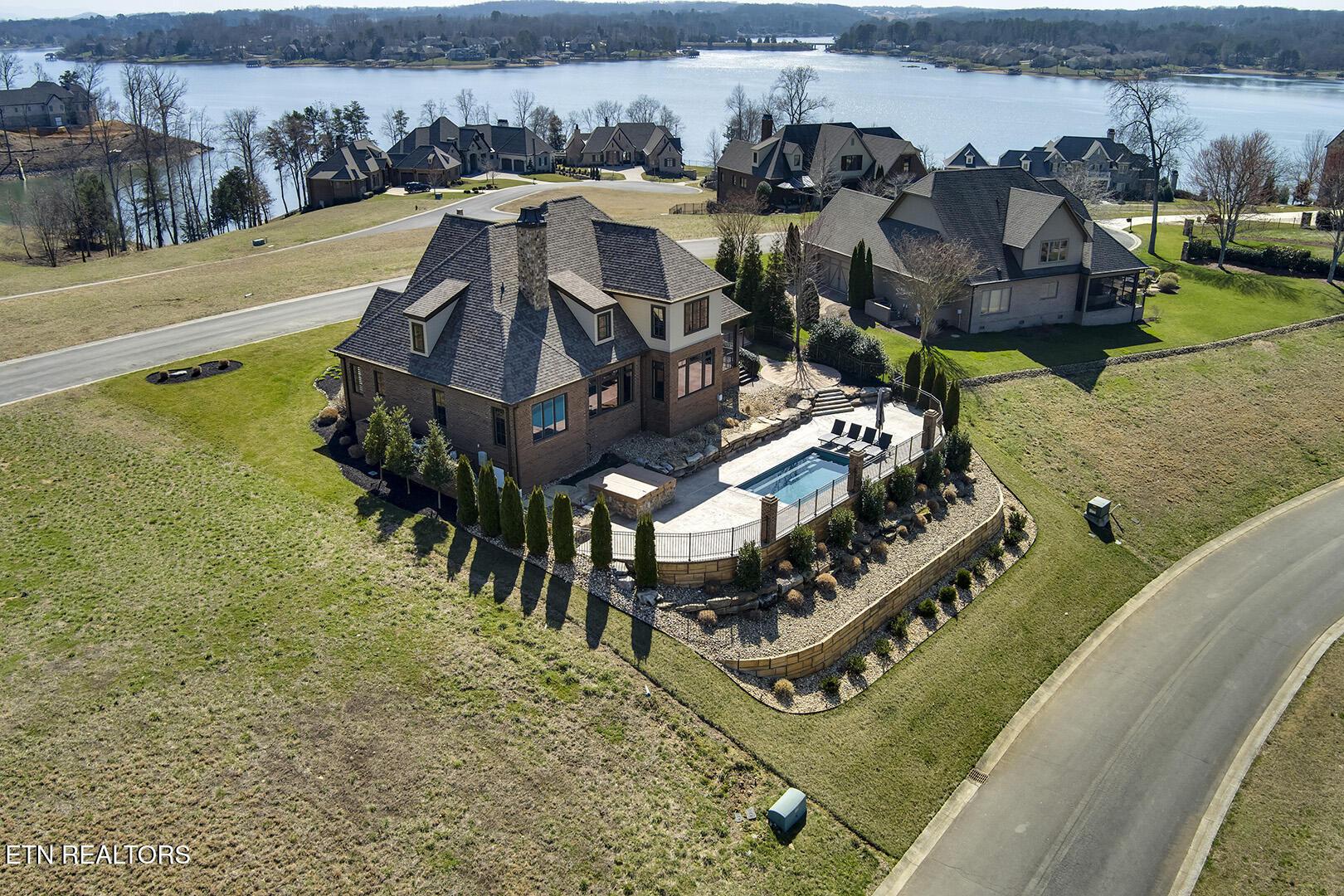 916 Castaway Lane, Lenoir City, TN - Fort Loudoun and Tellico Lake Real Estate - Image# 57