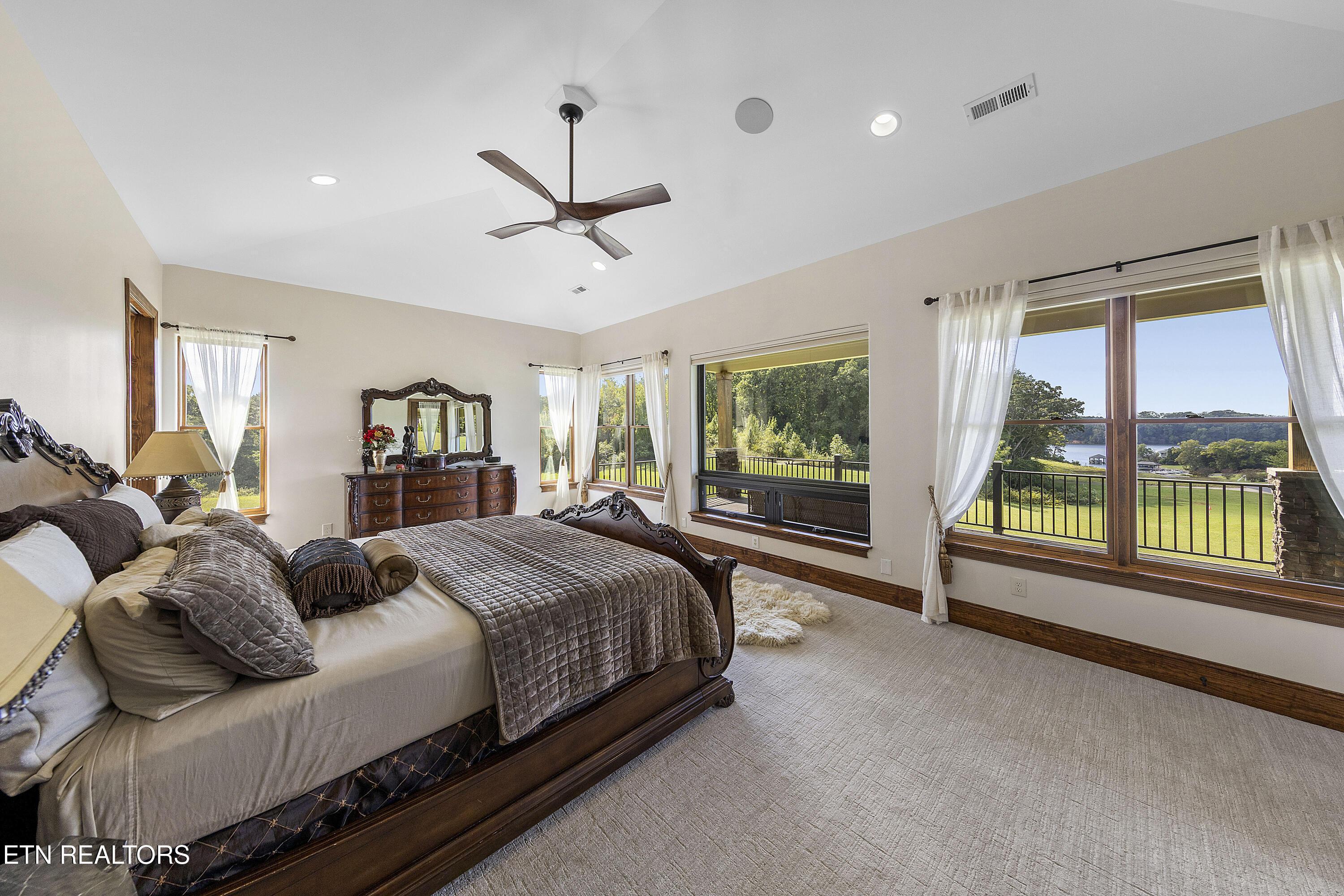 4733 Driftwood Lane, Louisville, TN - Fort Loudoun and Tellico Lake Real Estate - Image# 16