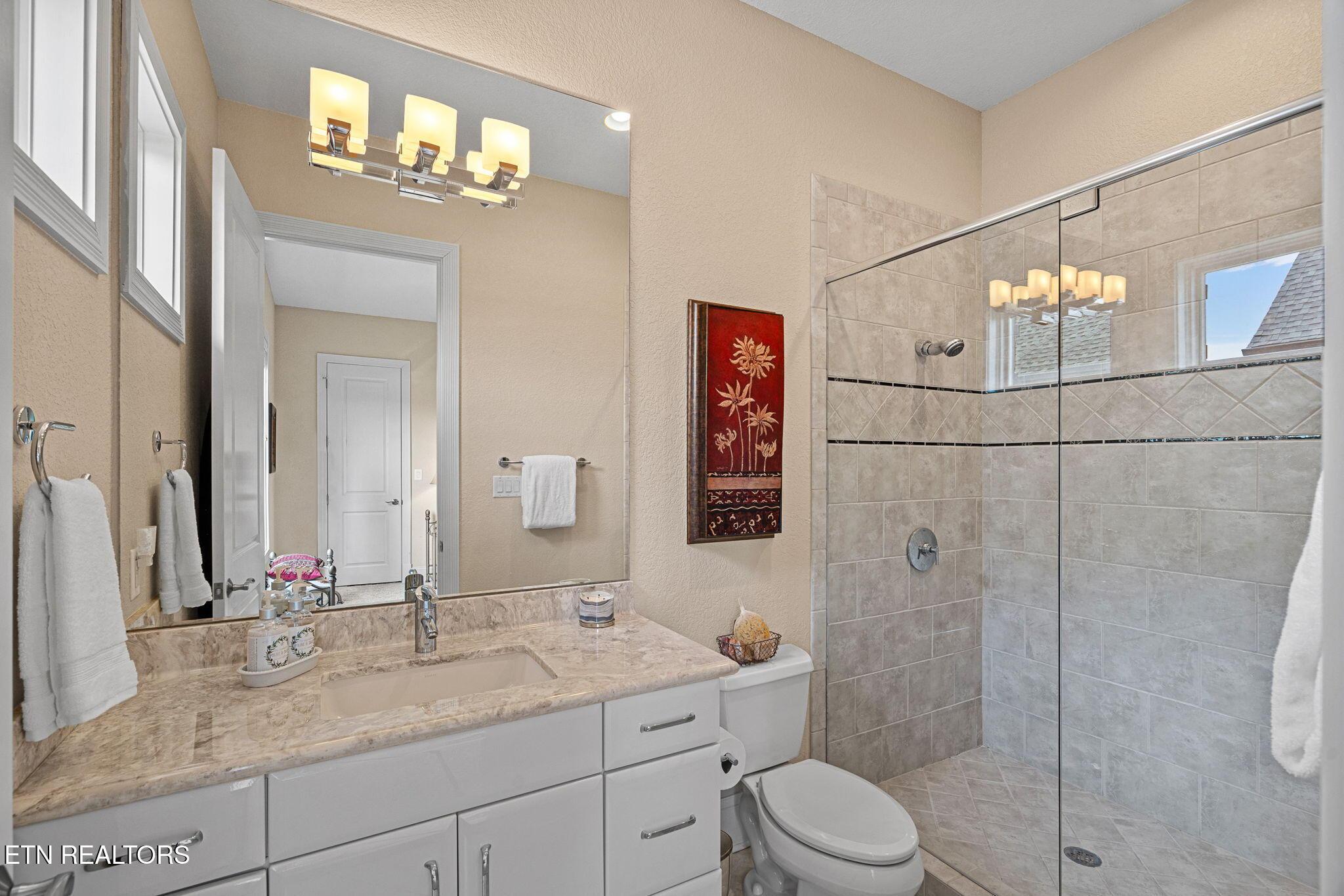3726 Promontory Point, Louisville, TN - Fort Loudoun and Tellico Lake Real Estate - Image# 17