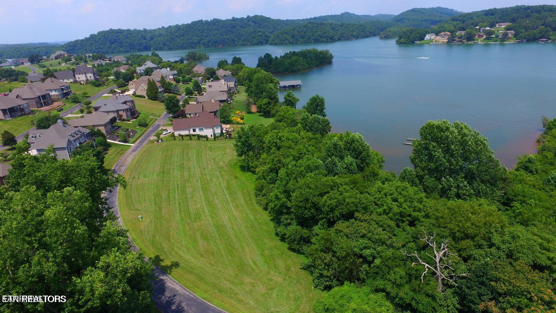 380 Cormorant Drive, Vonore, TN - Fort Loudoun and Tellico Lake Real Estate - Image# 2