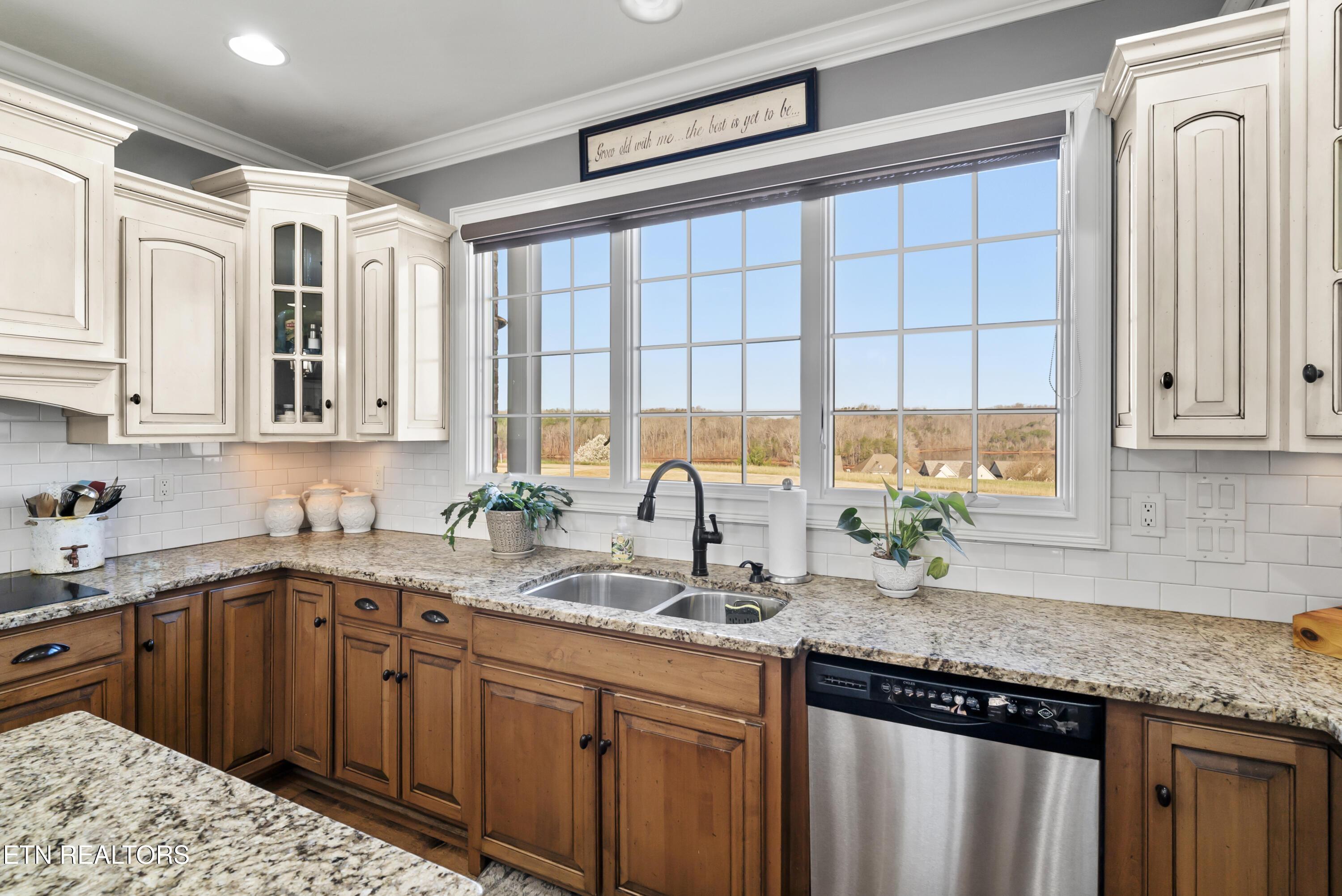 125 Watercrest Drive, Vonore, TN - Fort Loudoun and Tellico Lake Real Estate - Image# 11