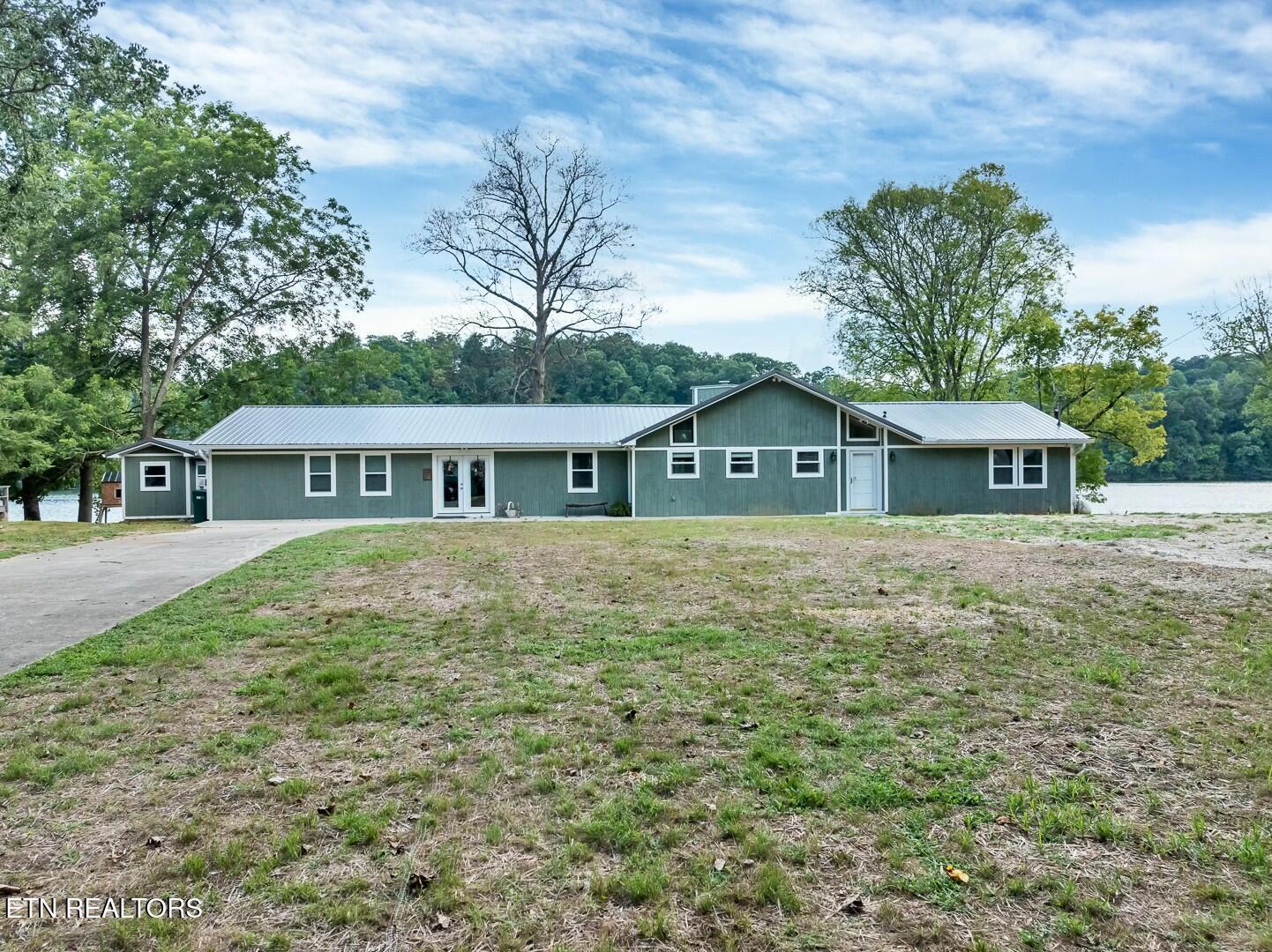4225 W Lakeview Circle, Louisville, TN - Fort Loudoun and Tellico Lake Real Estate - Image# 5