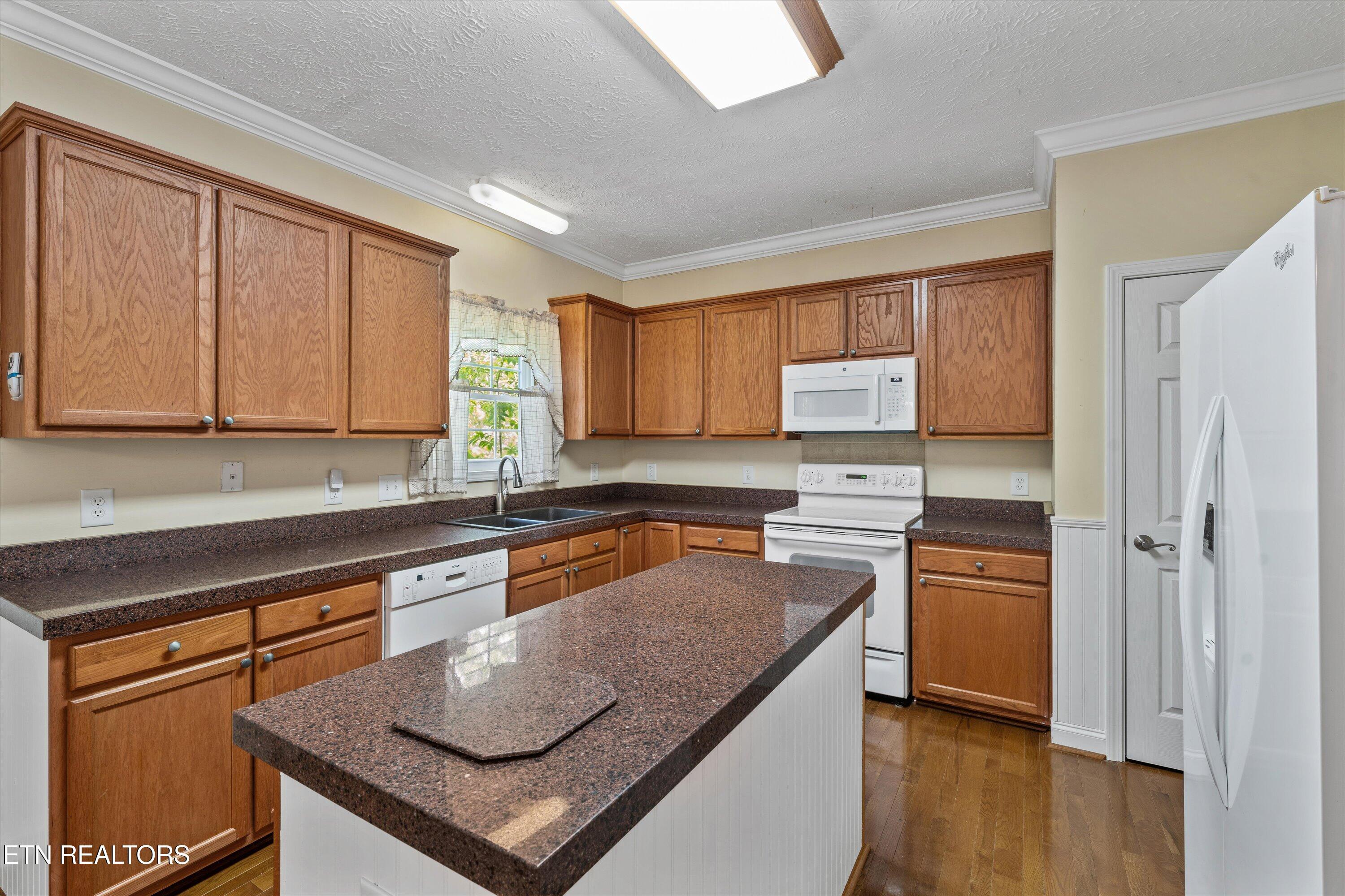 102 Chaloni Lane, Loudon, TN - Fort Loudoun and Tellico Lake Real Estate - Image# 12