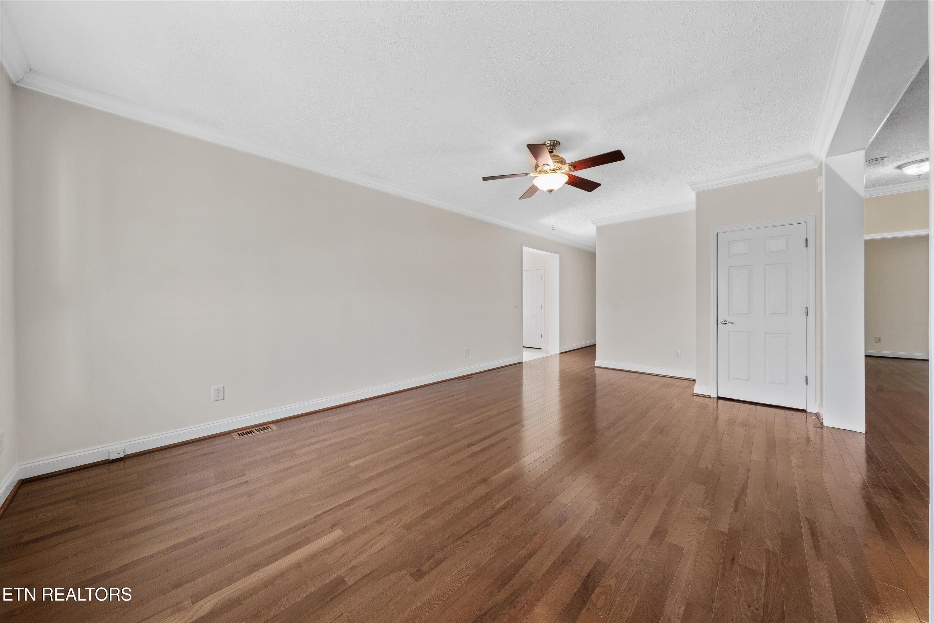 102 Chaloni Lane, Loudon, TN - Fort Loudoun and Tellico Lake Real Estate - Image# 8