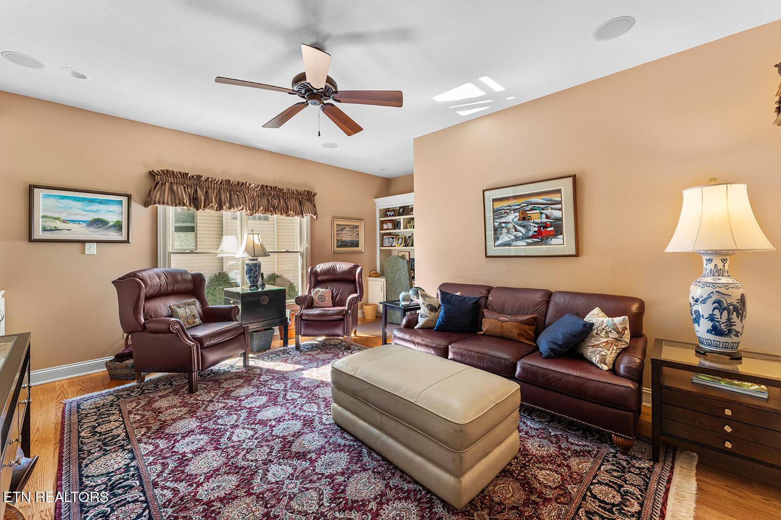 363 Golanvyi Tr, Vonore, TN - Fort Loudoun and Tellico Lake Real Estate - Image# 28