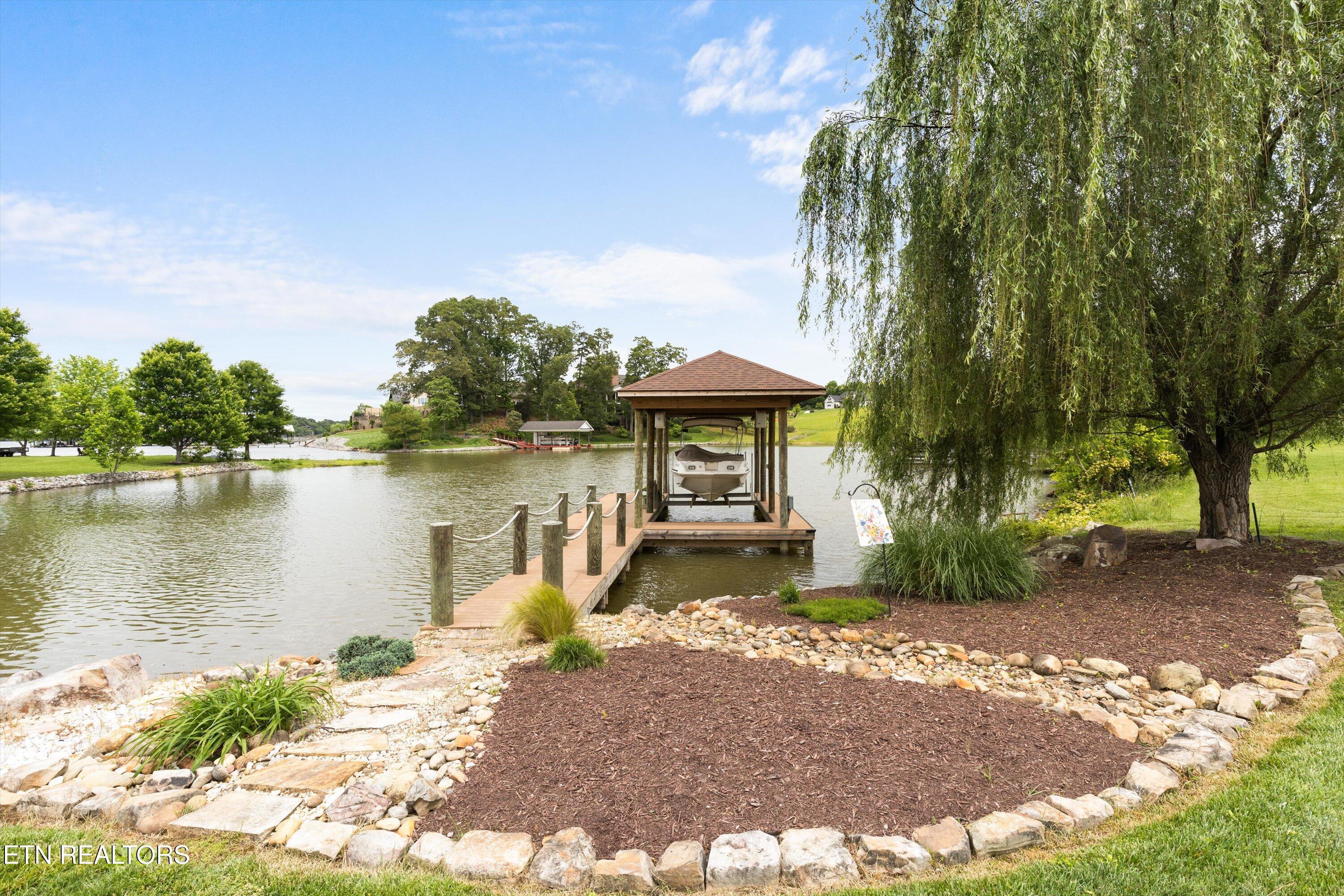 316 Spoondrift Court, Louisville, TN - Fort Loudoun and Tellico Lake Real Estate - Image# 22