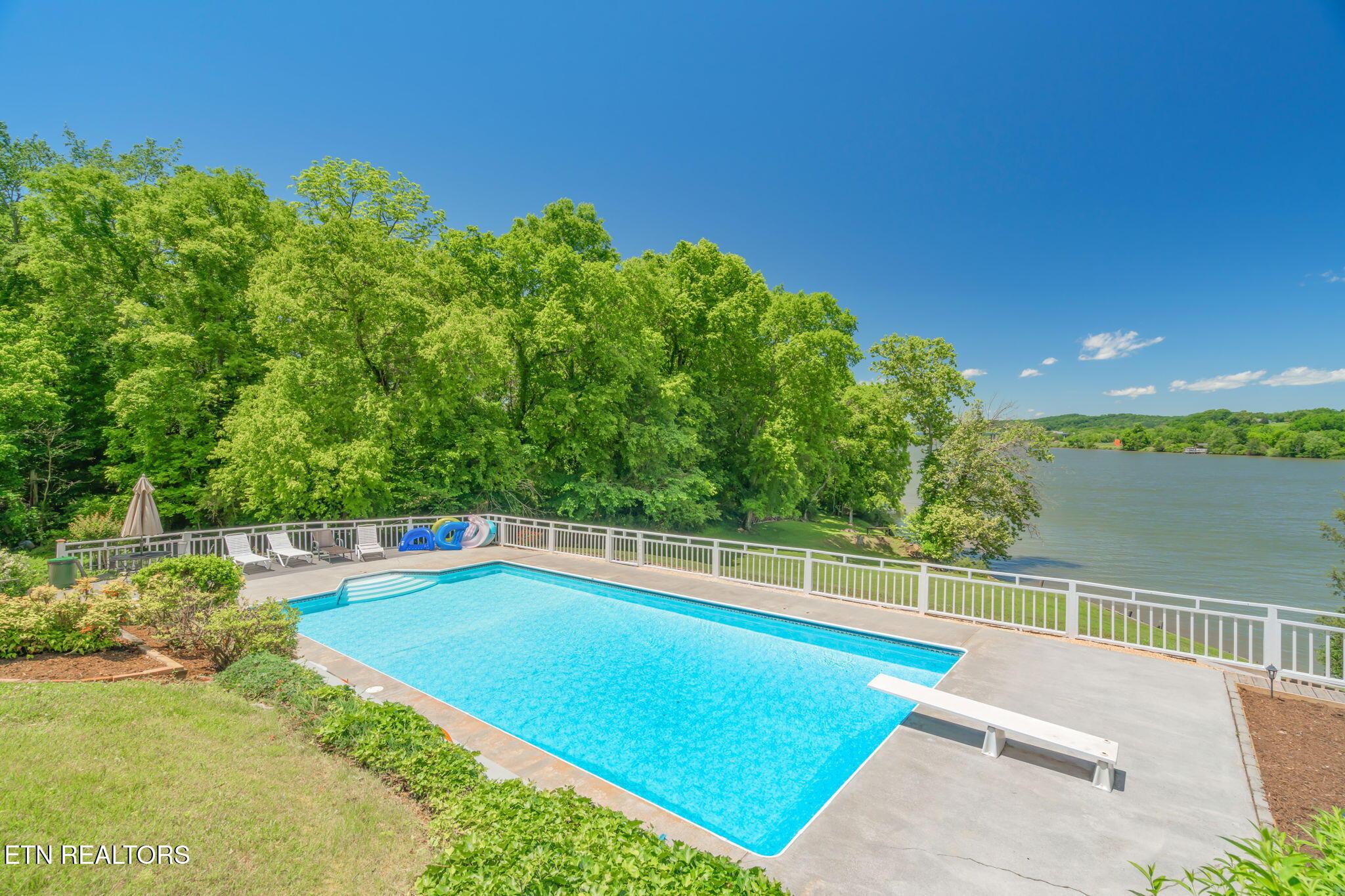 805 Butler Drive, Loudon, TN - Fort Loudoun and Tellico Lake Real Estate - Image# 30