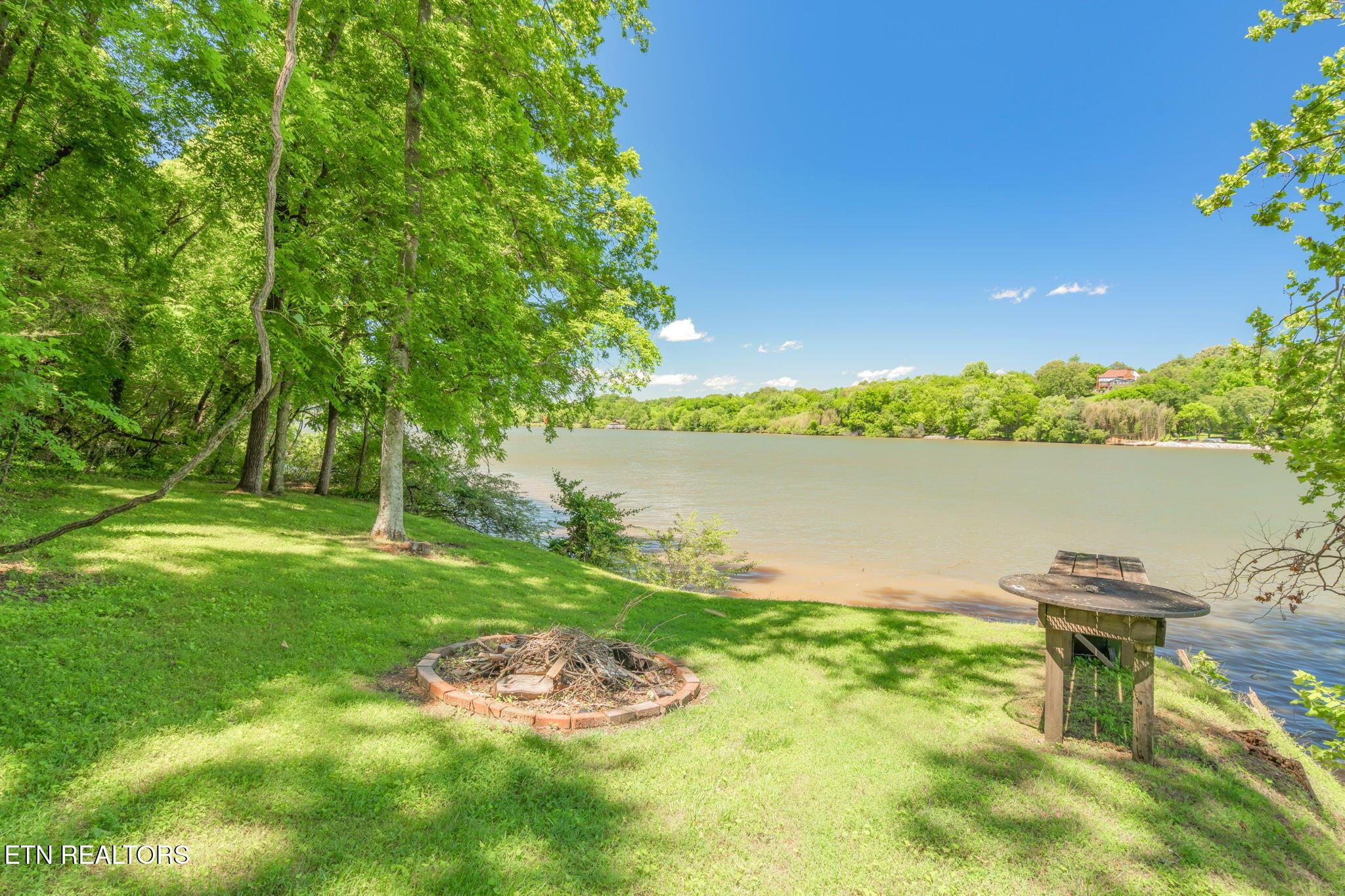 805 Butler Drive, Loudon, TN - Fort Loudoun and Tellico Lake Real Estate - Image# 37