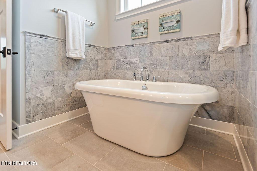 Fort Loudoun and Tellico Lake Real Estate - Image# 33