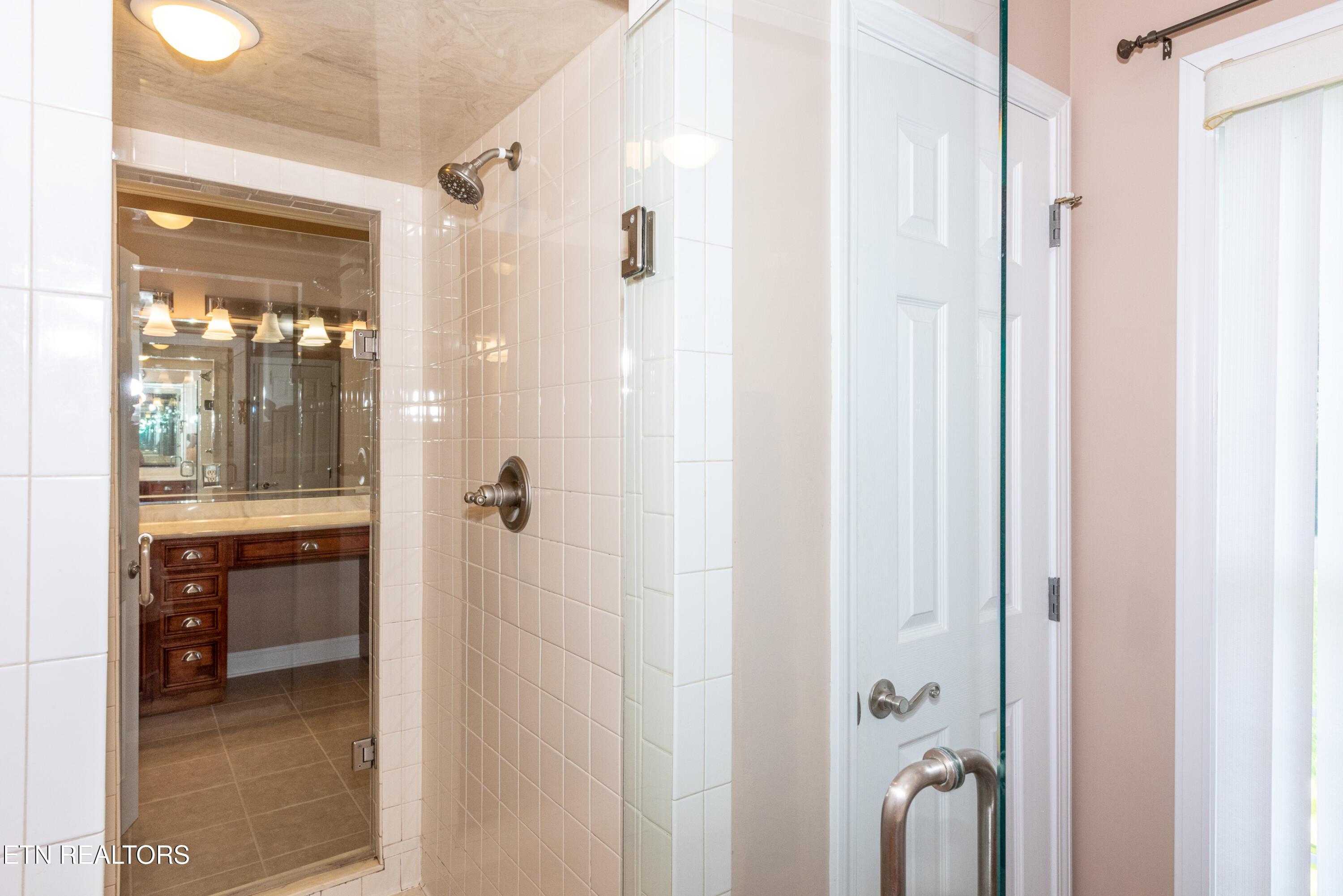 210 Oologila Place, Loudon, TN - Fort Loudoun and Tellico Lake Real Estate - Image# 27