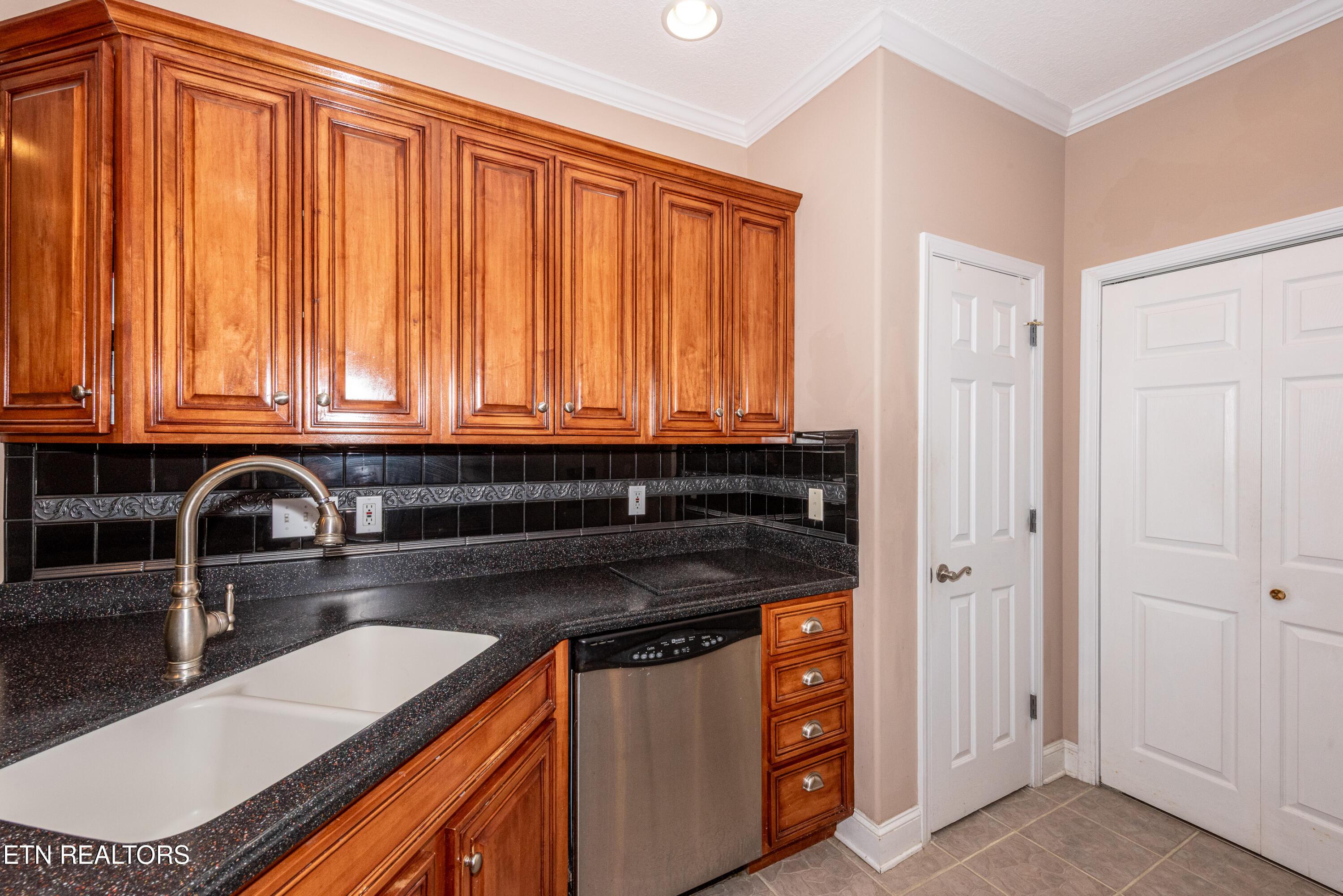 210 Oologila Place, Loudon, TN - Fort Loudoun and Tellico Lake Real Estate - Image# 18