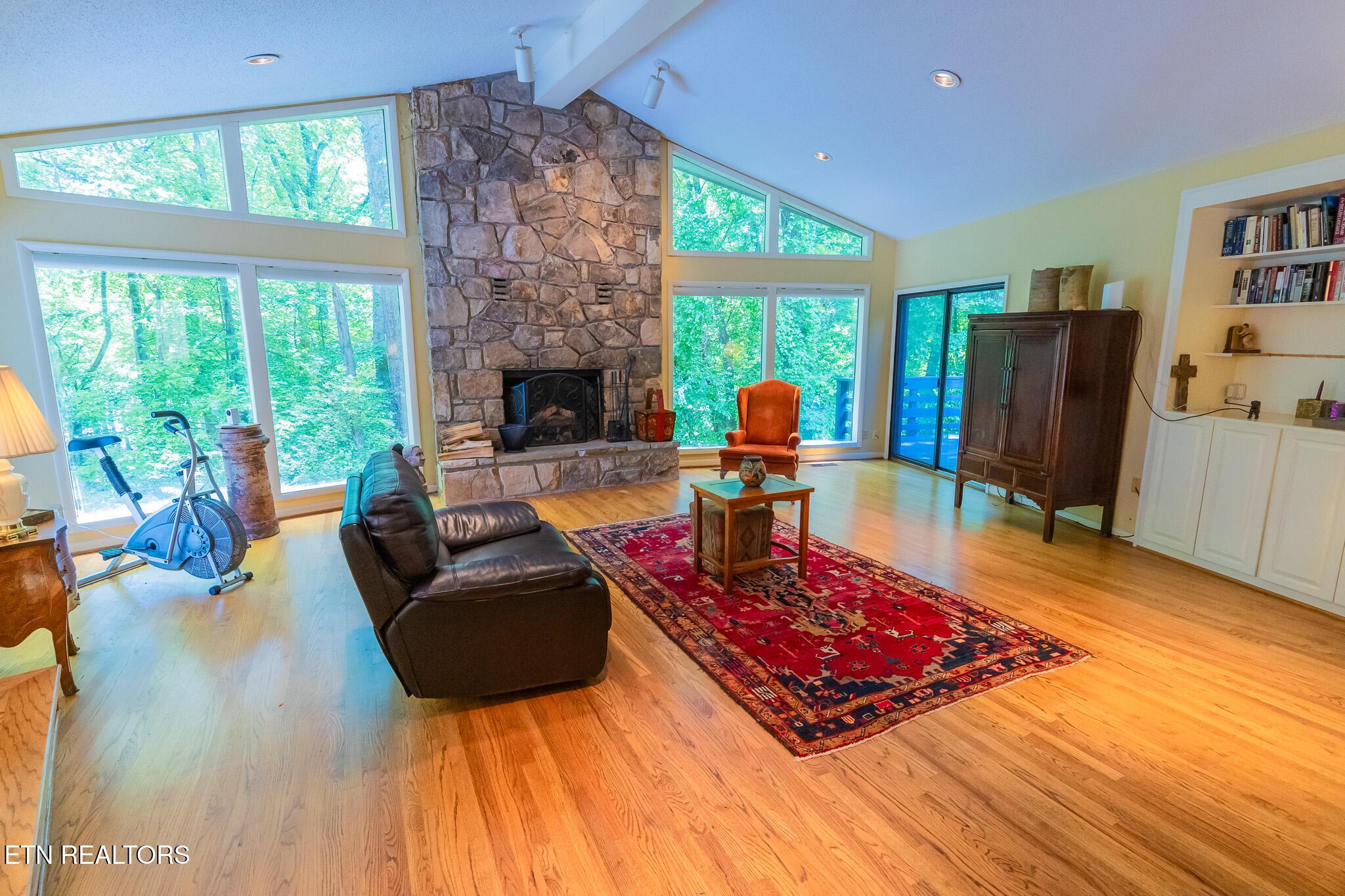 Fort Loudoun and Tellico Lake Real Estate - Image# 9