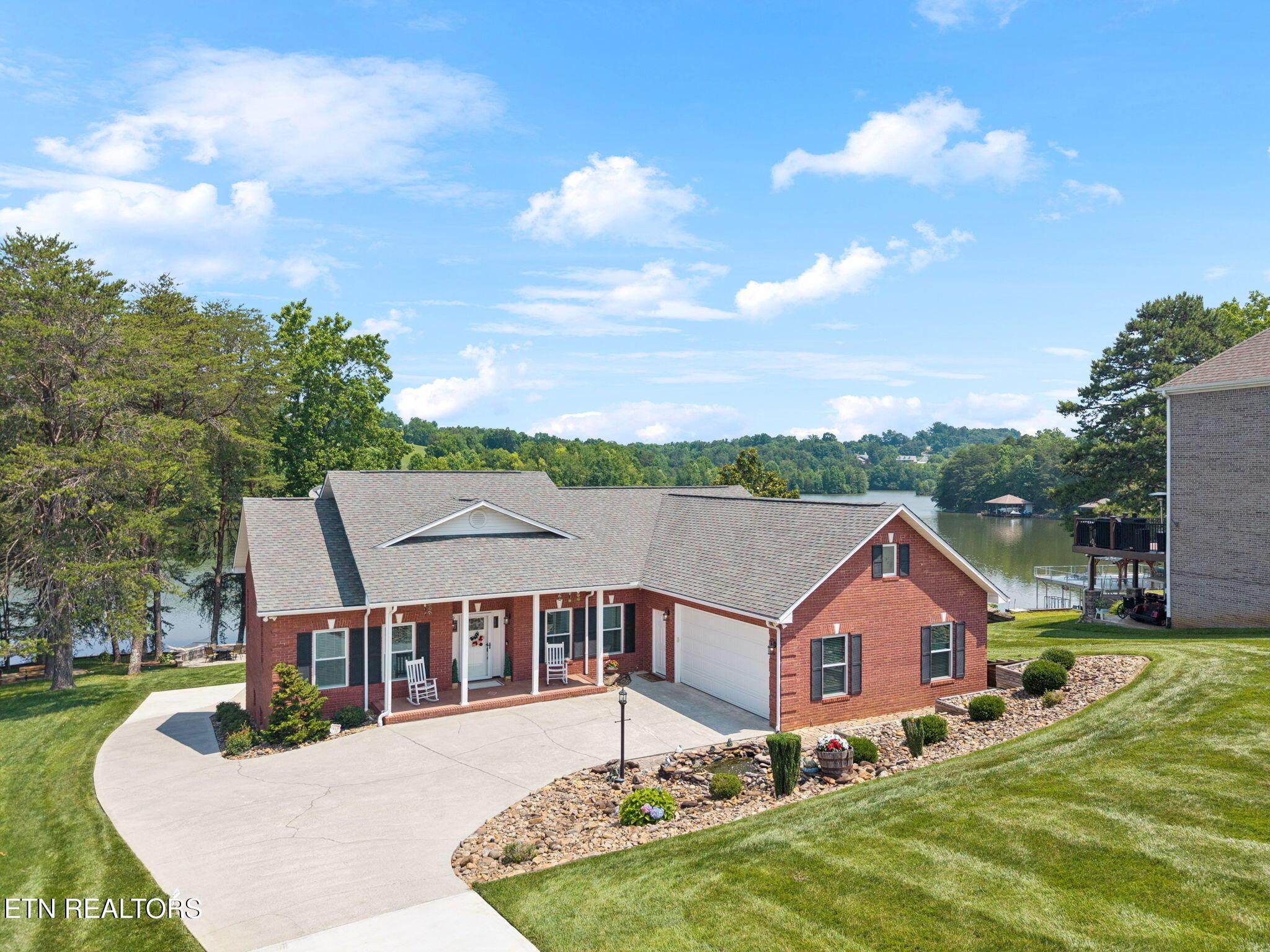 1751 Cherokee Court, Maryville, TN - Fort Loudoun and Tellico Lake Real Estate - Image# 1