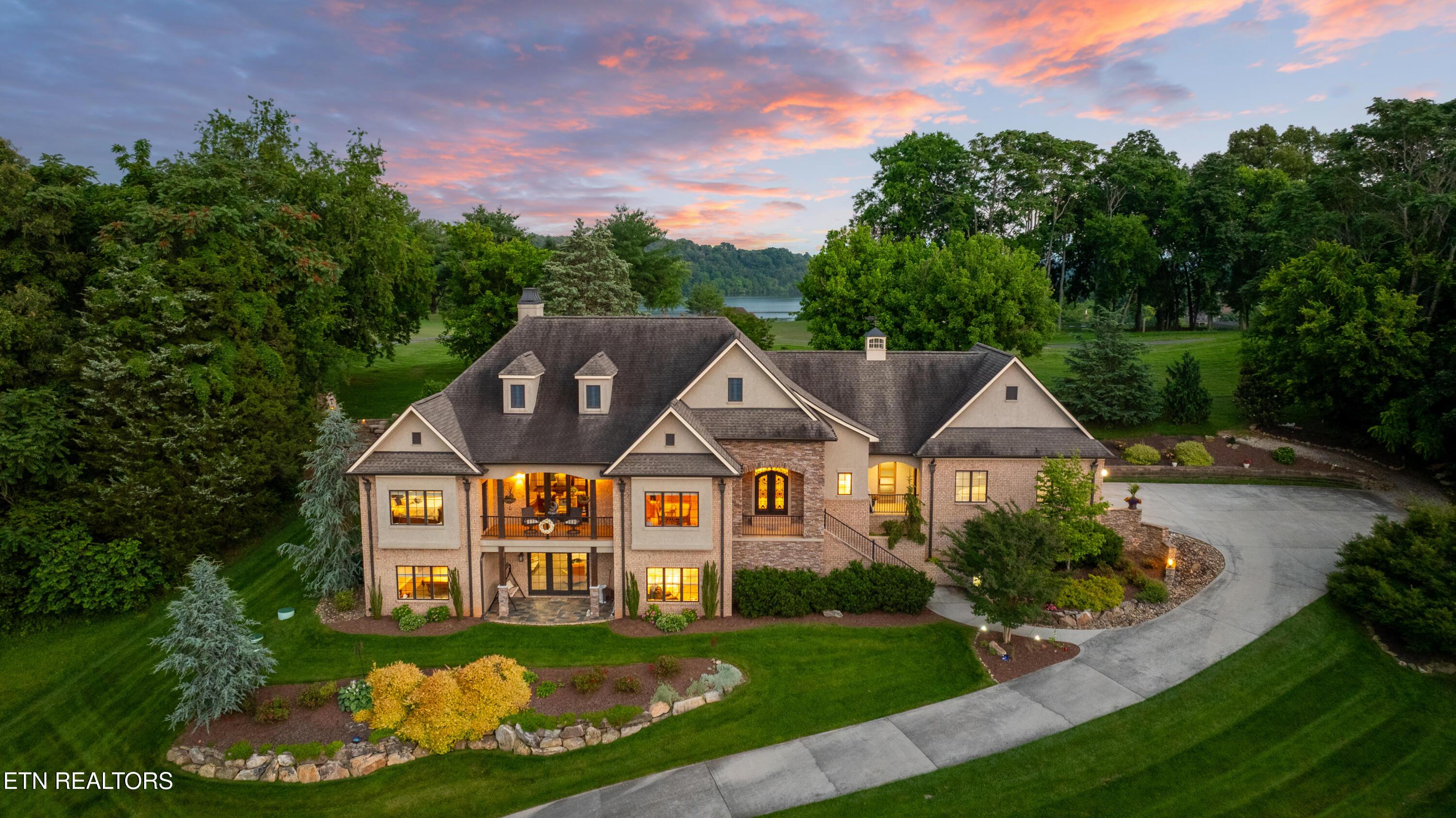 180 Pineberry Drive, Vonore, TN - Fort Loudoun and Tellico Lake Real Estate - Image# 3
