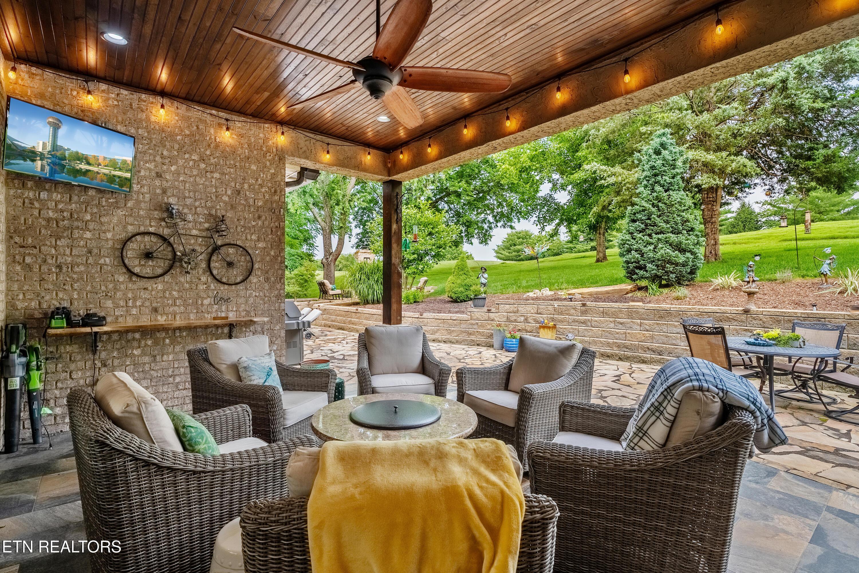 180 Pineberry Drive, Vonore, TN - Fort Loudoun and Tellico Lake Real Estate - Image# 15