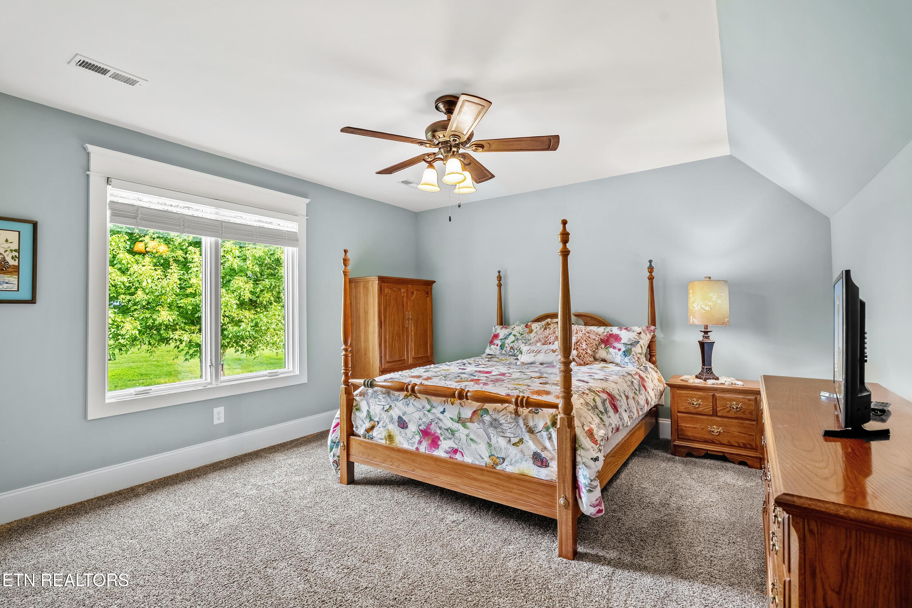 180 Pineberry Drive, Vonore, TN - Fort Loudoun and Tellico Lake Real Estate - Image# 35