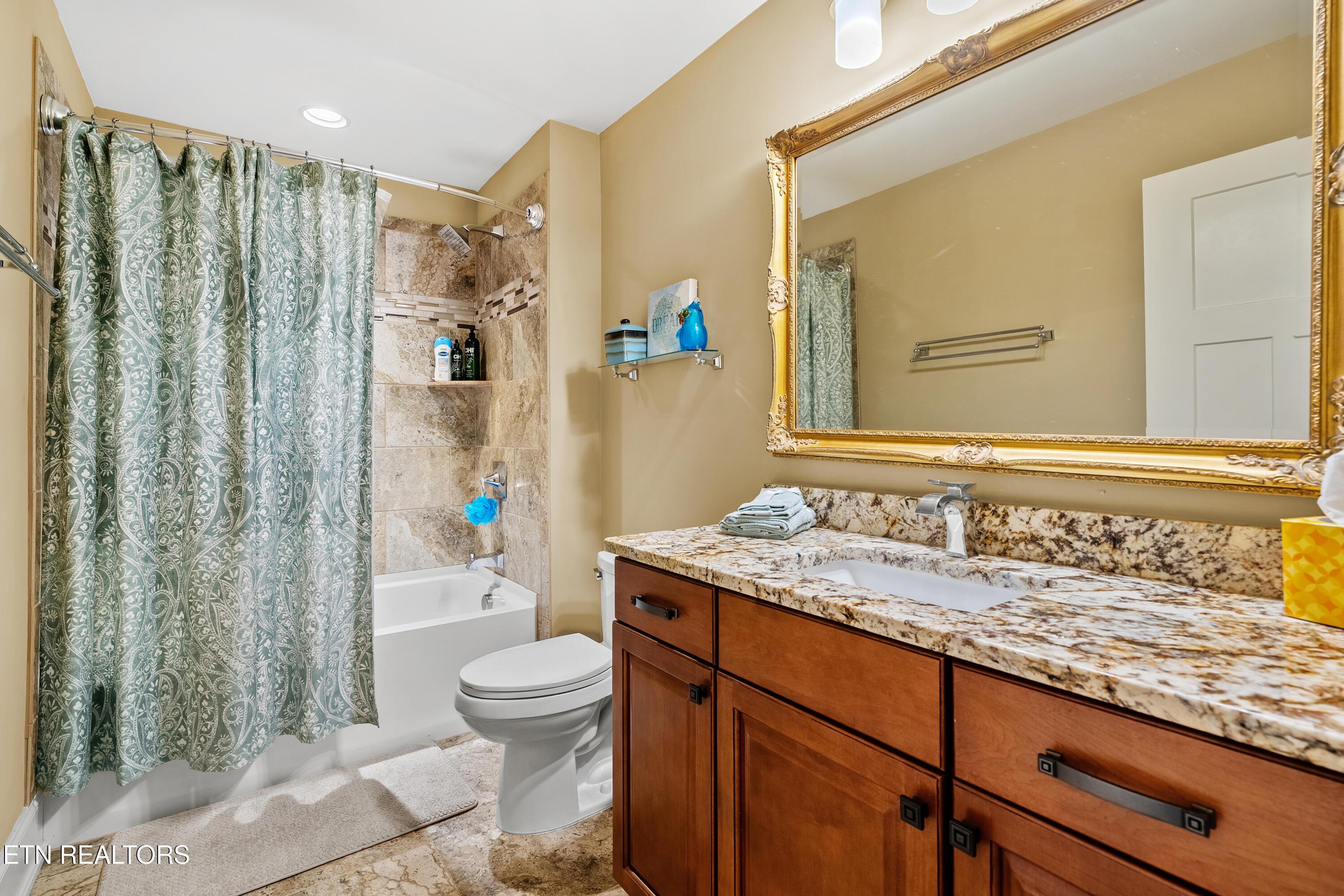 180 Pineberry Drive, Vonore, TN - Fort Loudoun and Tellico Lake Real Estate - Image# 37