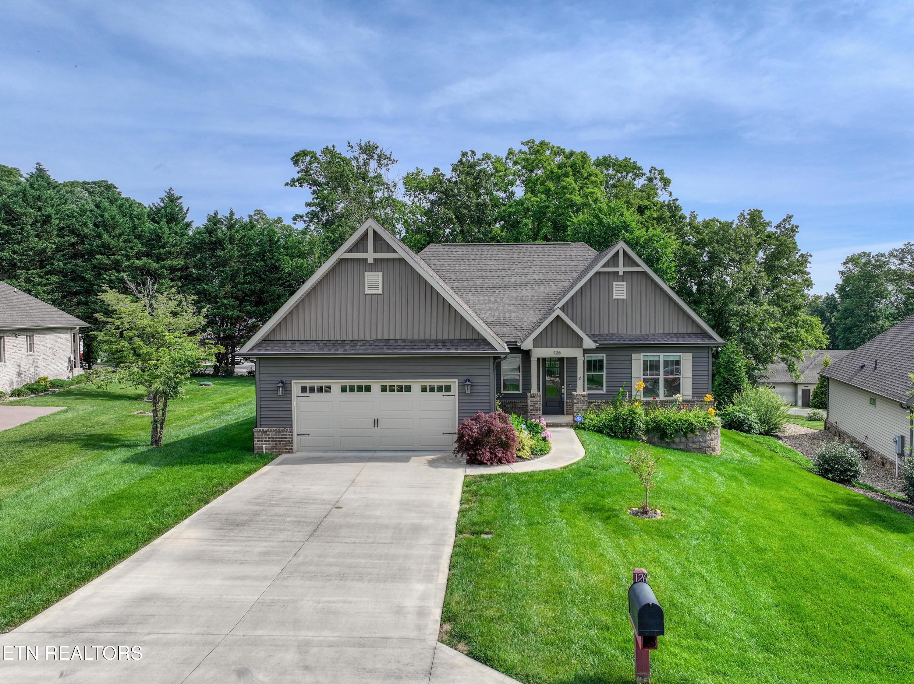 126 Pocola Way, Loudon, TN - Fort Loudoun and Tellico Lake Real Estate - Image# 1