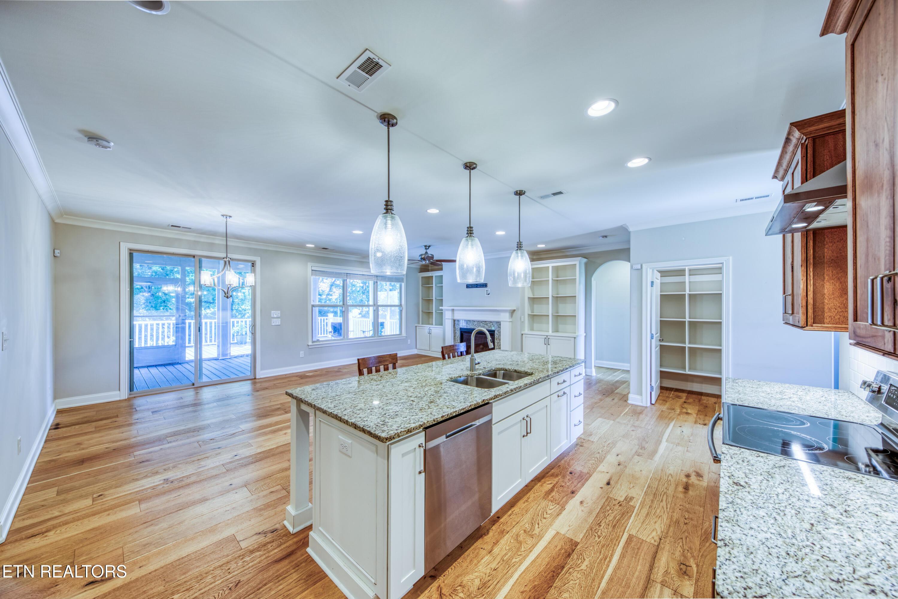 126 Pocola Way, Loudon, TN - Fort Loudoun and Tellico Lake Real Estate - Image# 4