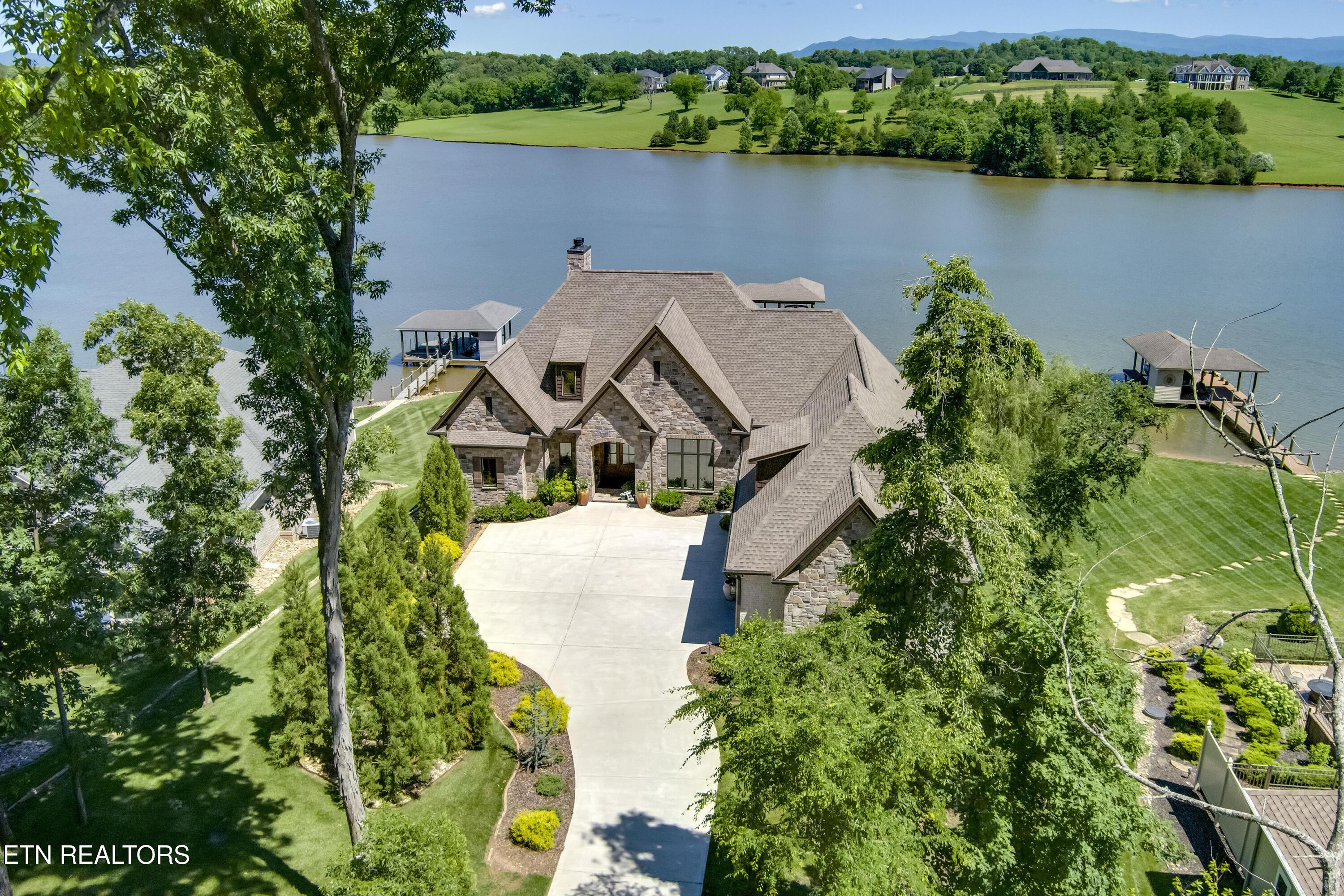 128 Hiwonihi Tr, Vonore, TN - Fort Loudoun and Tellico Lake Real Estate - Image# 1