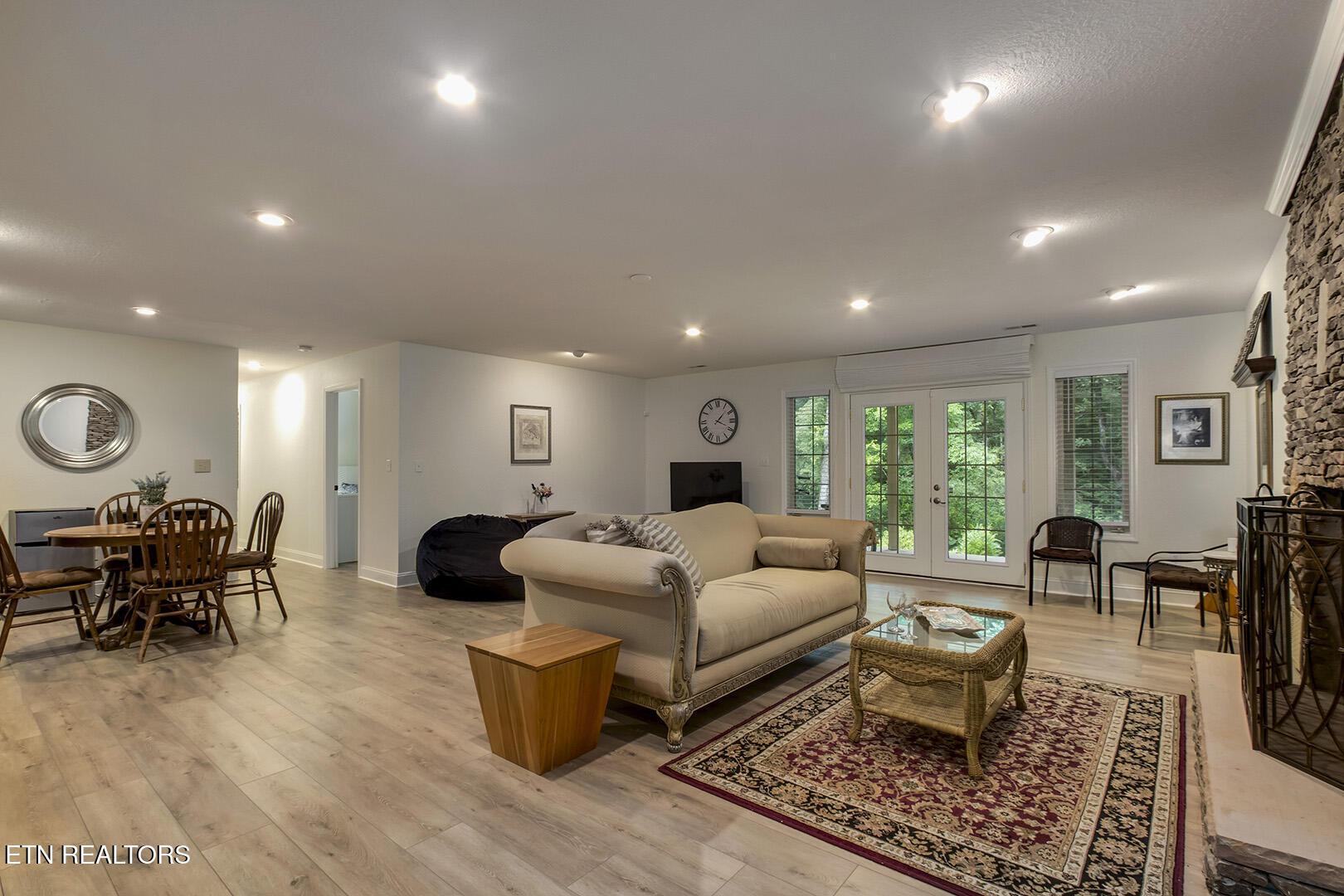 130 Depew Drive, Loudon, TN - Fort Loudoun and Tellico Lake Real Estate - Image# 38