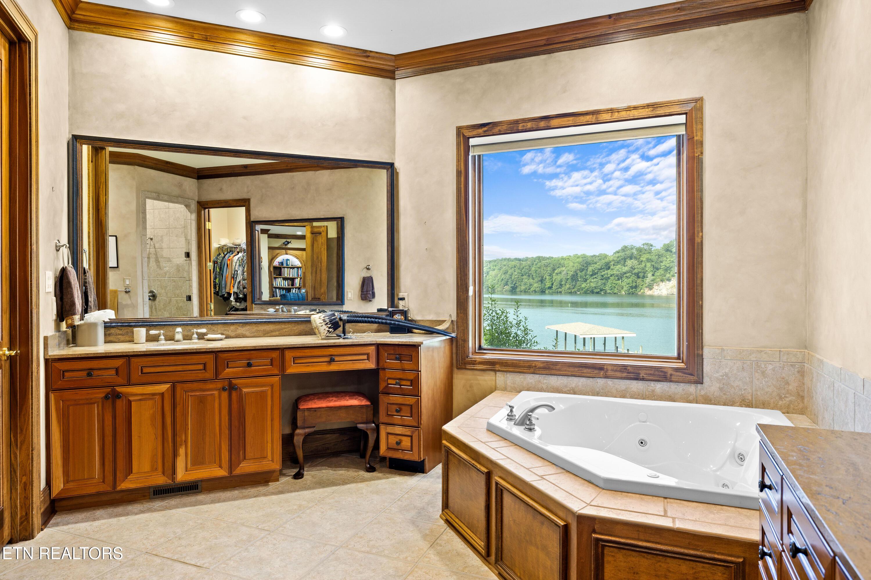 129 Indian Shadows Drive, Maryville, TN - Fort Loudoun and Tellico Lake Real Estate - Image# 40