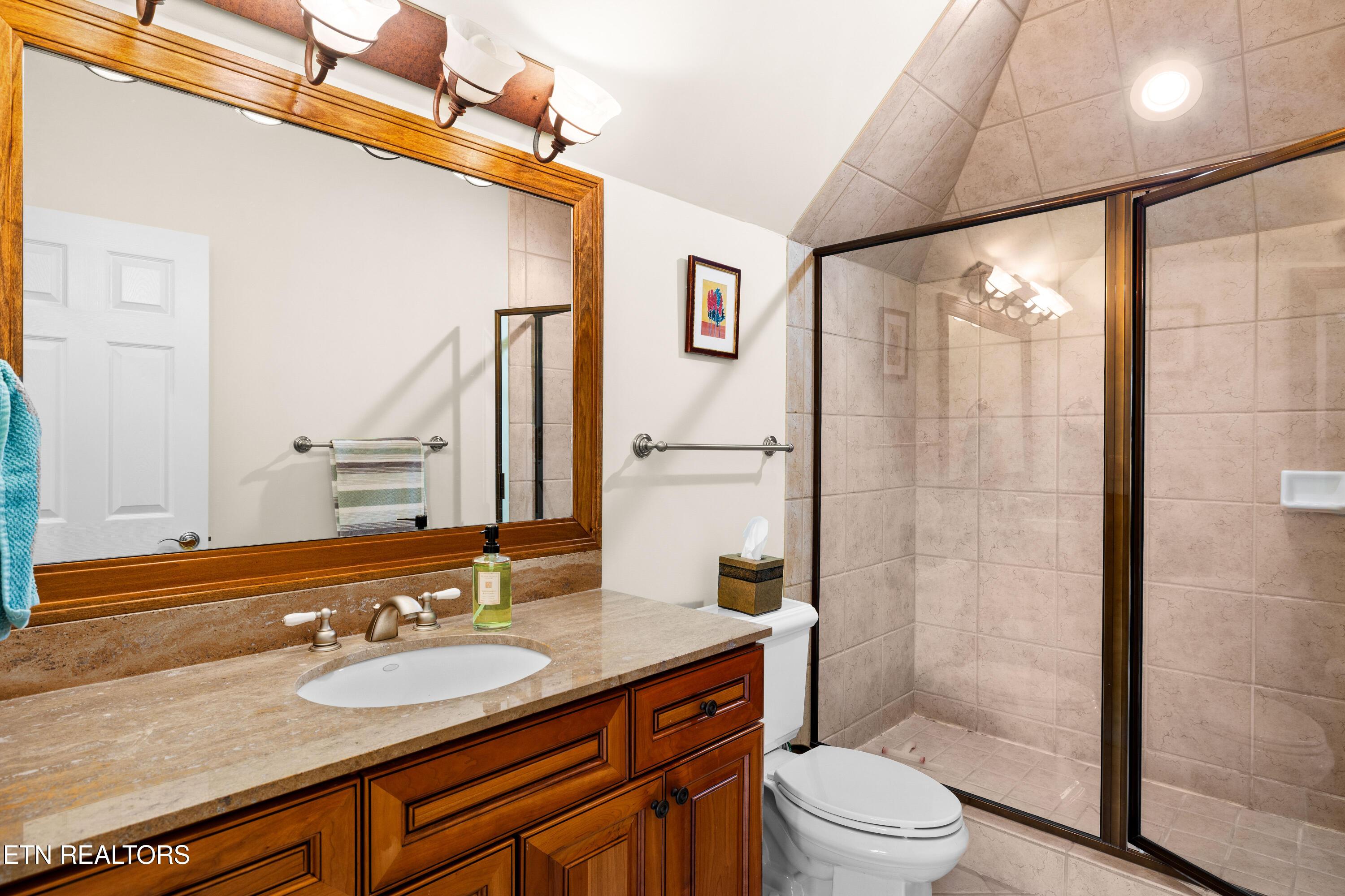 129 Indian Shadows Drive, Maryville, TN - Fort Loudoun and Tellico Lake Real Estate - Image# 45
