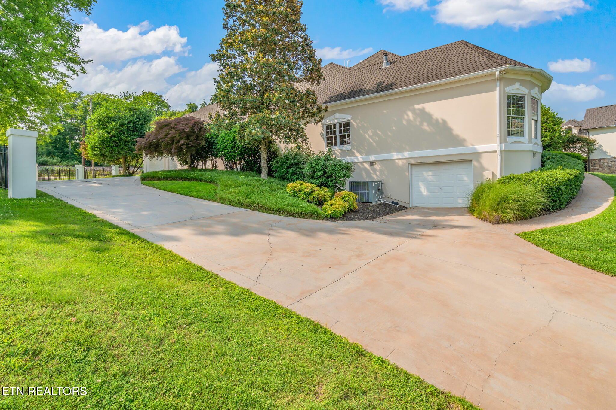 920 Harbor Pointe Way Way, Knoxville, TN - Fort Loudoun and Tellico Lake Real Estate - Image# 59