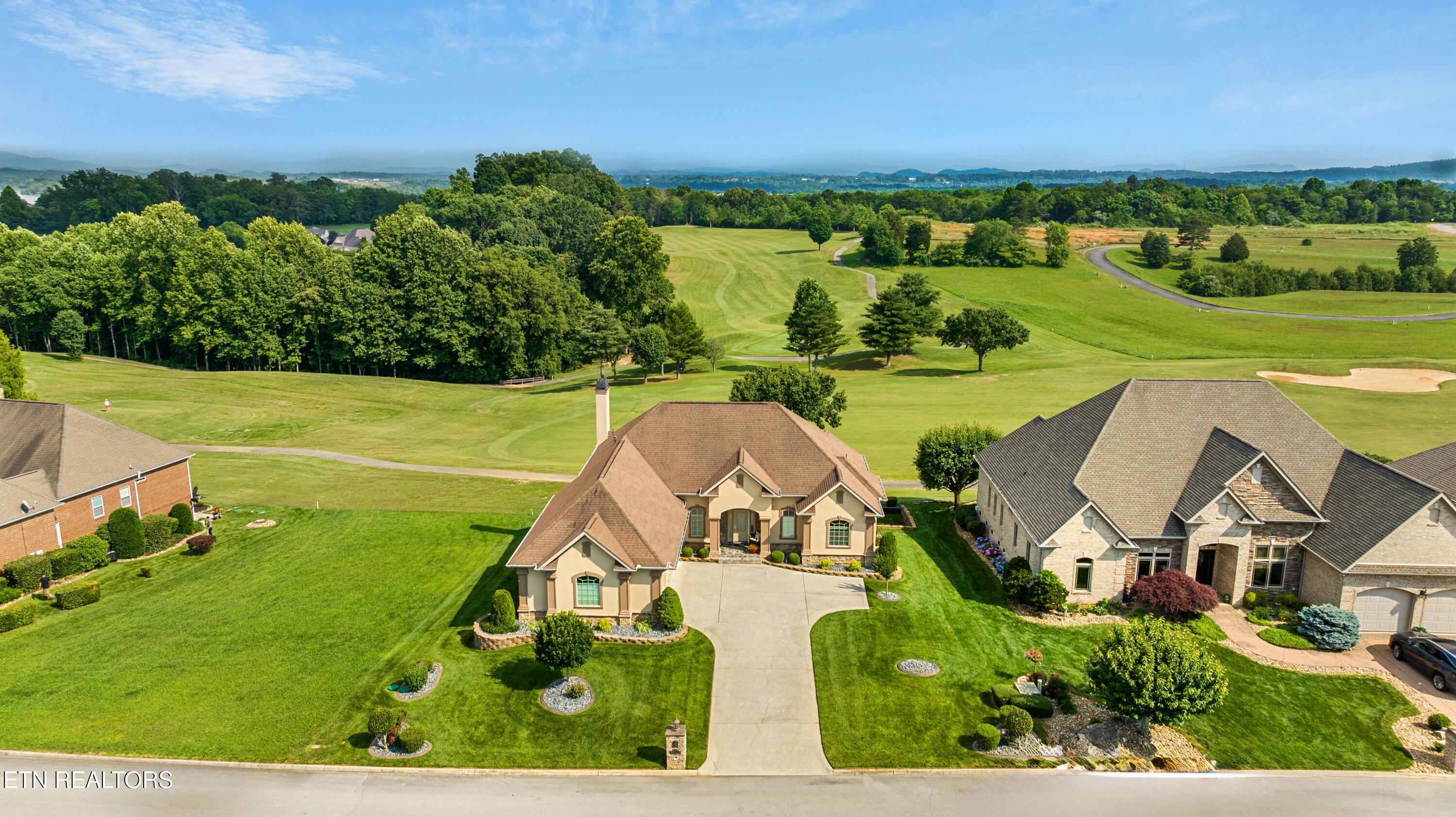 257 Osprey Circle, Vonore, TN - Fort Loudoun and Tellico Lake Real Estate - Image# 2
