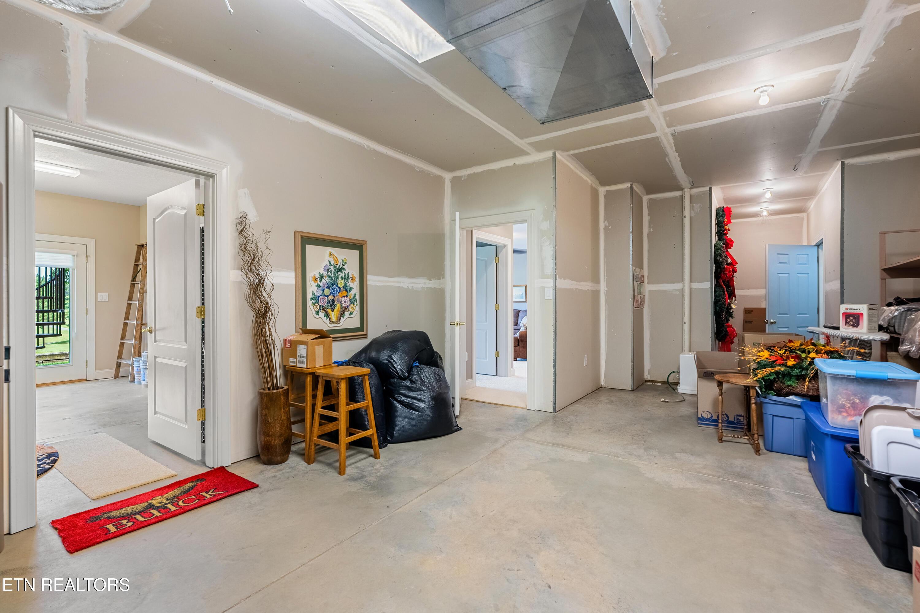 257 Osprey Circle, Vonore, TN - Fort Loudoun and Tellico Lake Real Estate - Image# 37