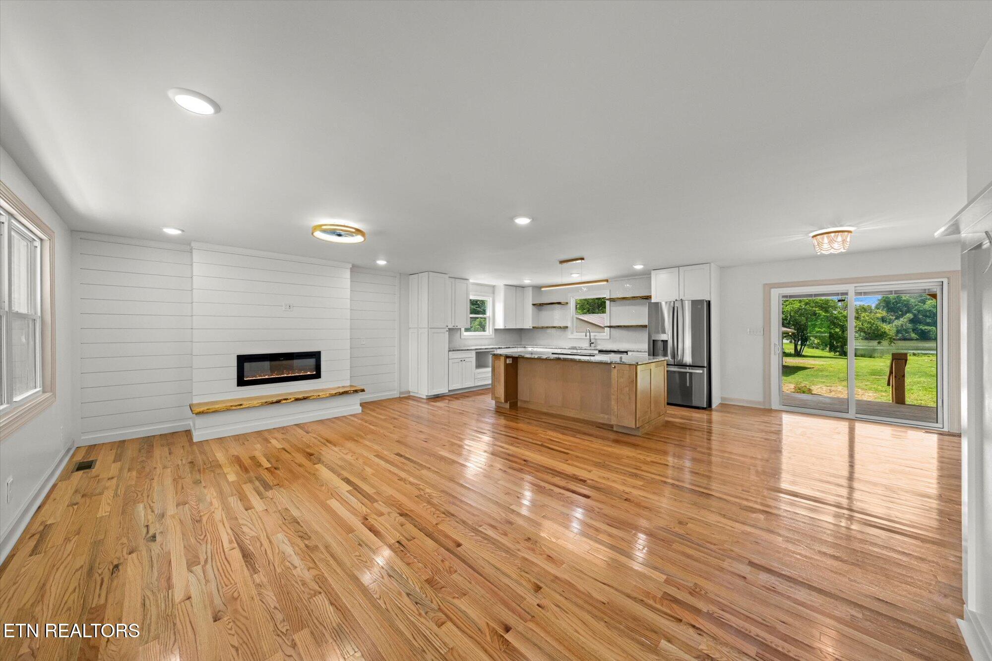 133 Cedar Crest Lane, Friendsville, TN - Fort Loudoun and Tellico Lake Real Estate - Image# 8