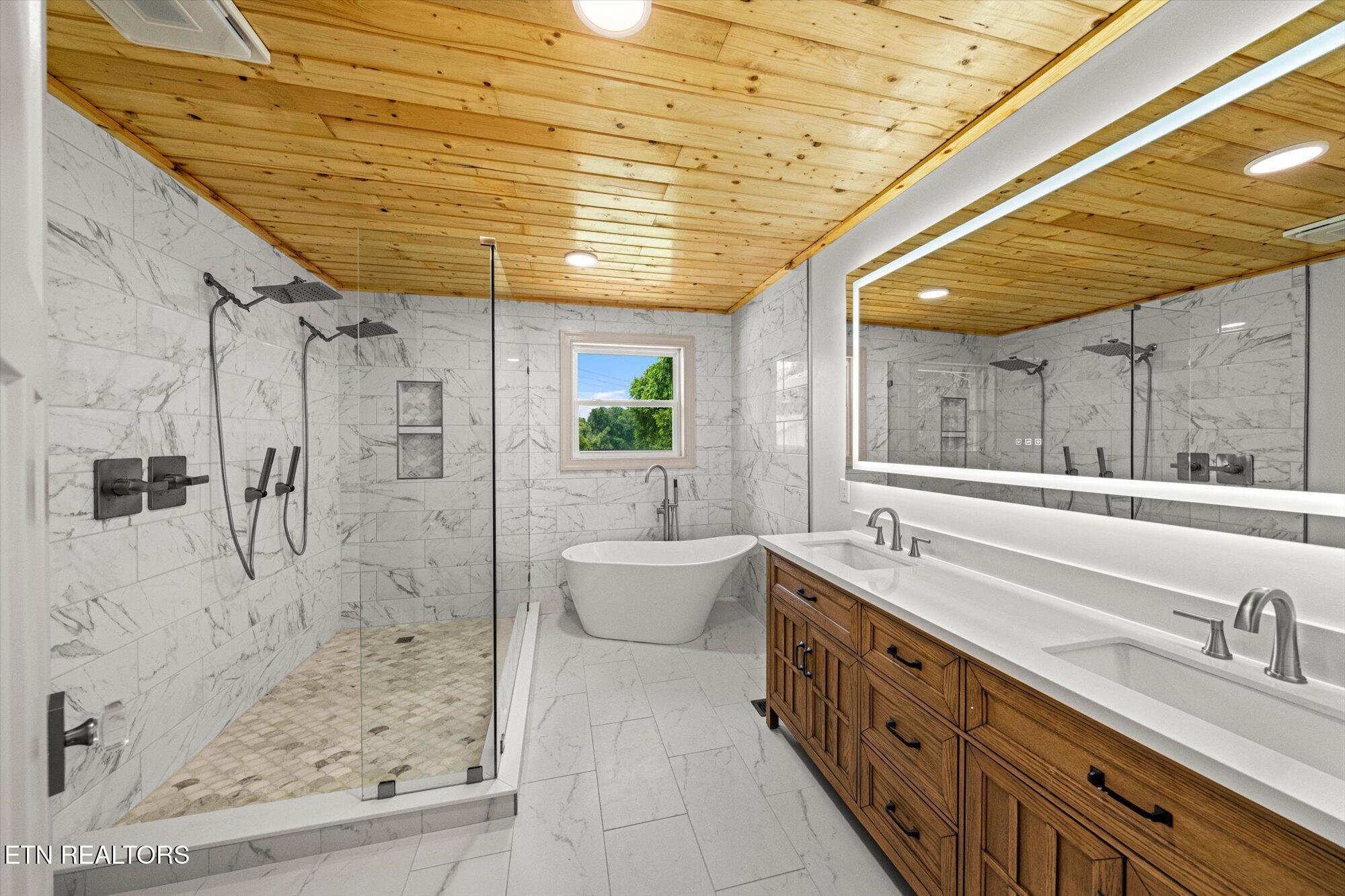 133 Cedar Crest Lane, Friendsville, TN - Fort Loudoun and Tellico Lake Real Estate - Image# 14
