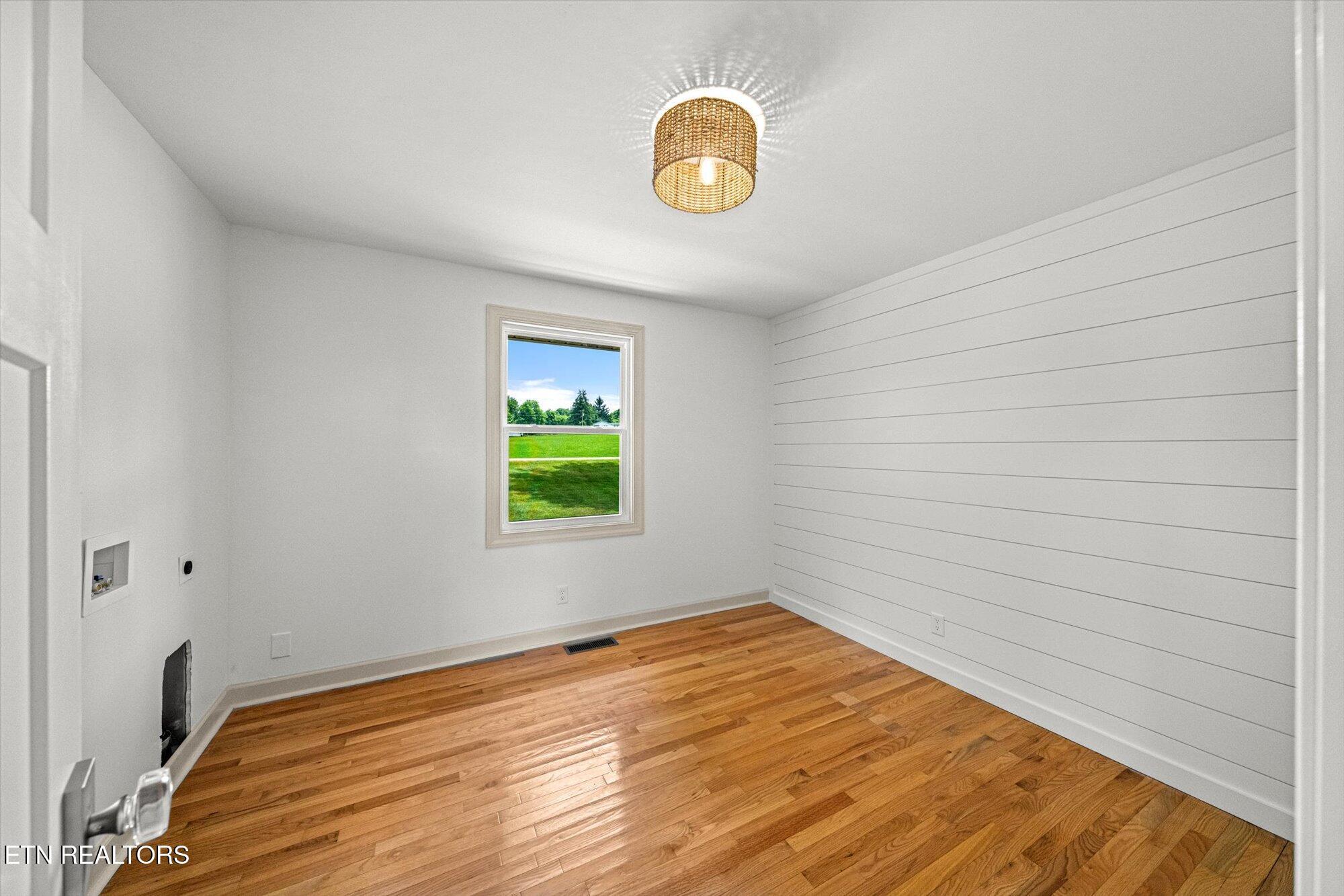 133 Cedar Crest Lane, Friendsville, TN - Fort Loudoun and Tellico Lake Real Estate - Image# 19