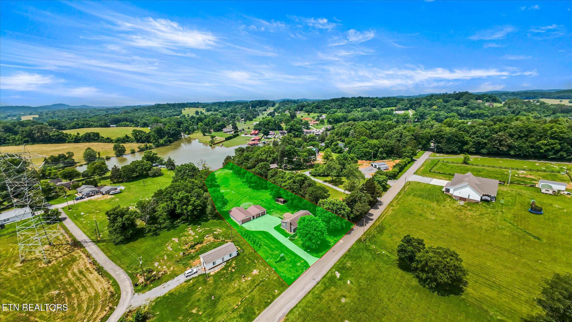 133 Cedar Crest Lane, Friendsville, TN - Fort Loudoun and Tellico Lake Real Estate - Image# 27