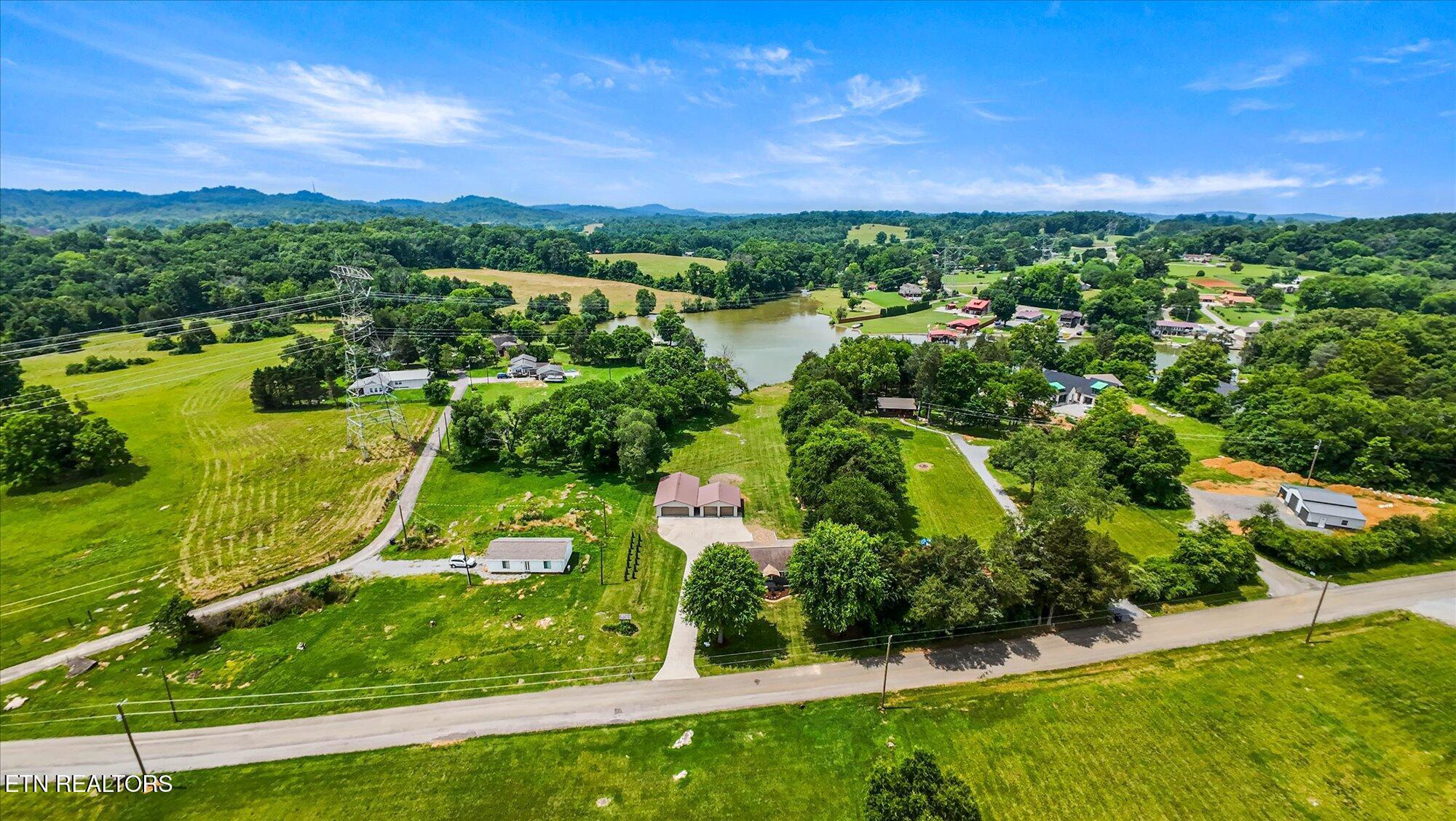 133 Cedar Crest Lane, Friendsville, TN - Fort Loudoun and Tellico Lake Real Estate - Image# 30