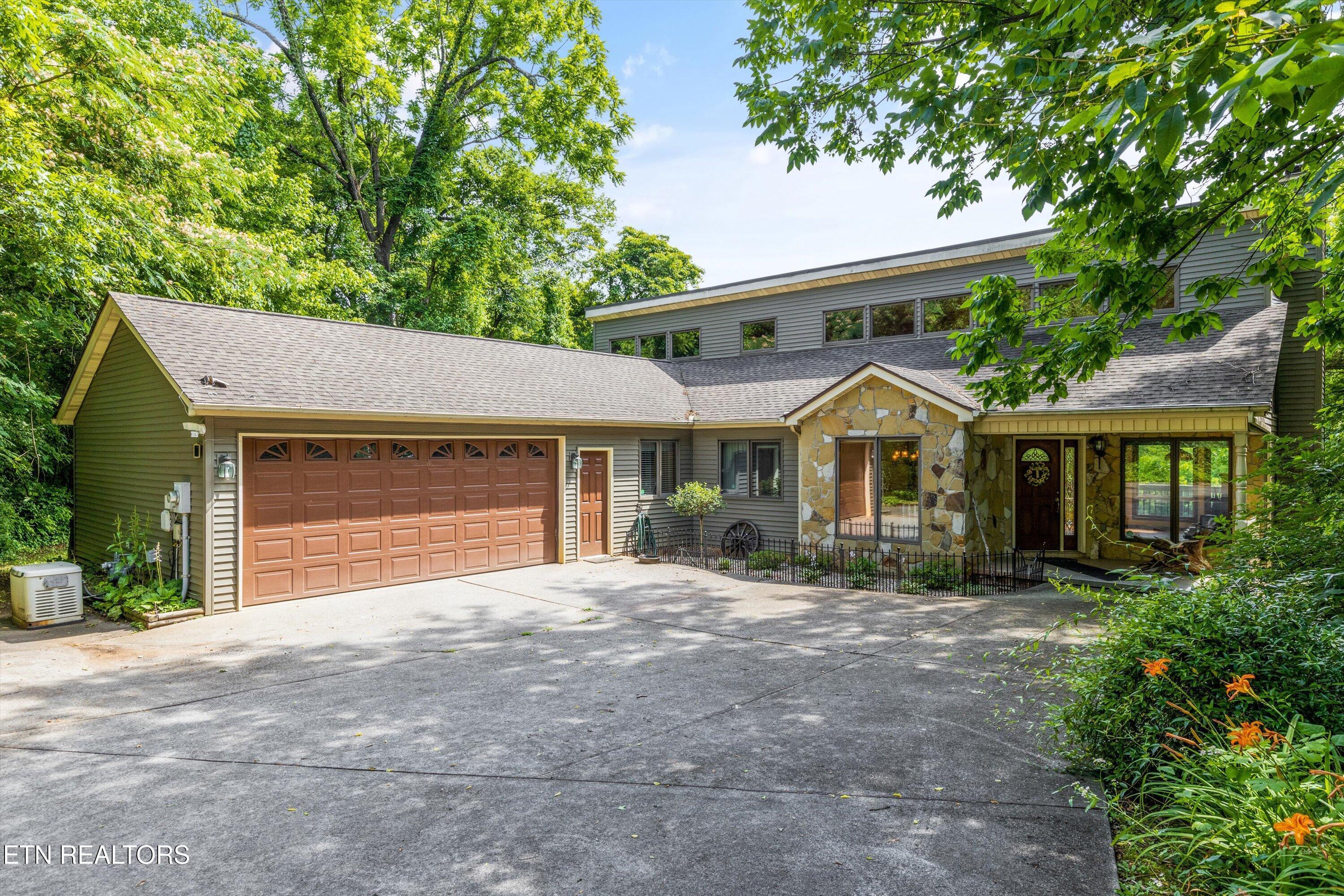 5921 Windtrace Lane, Knoxville, TN - Fort Loudoun and Tellico Lake Real Estate - Image# 1