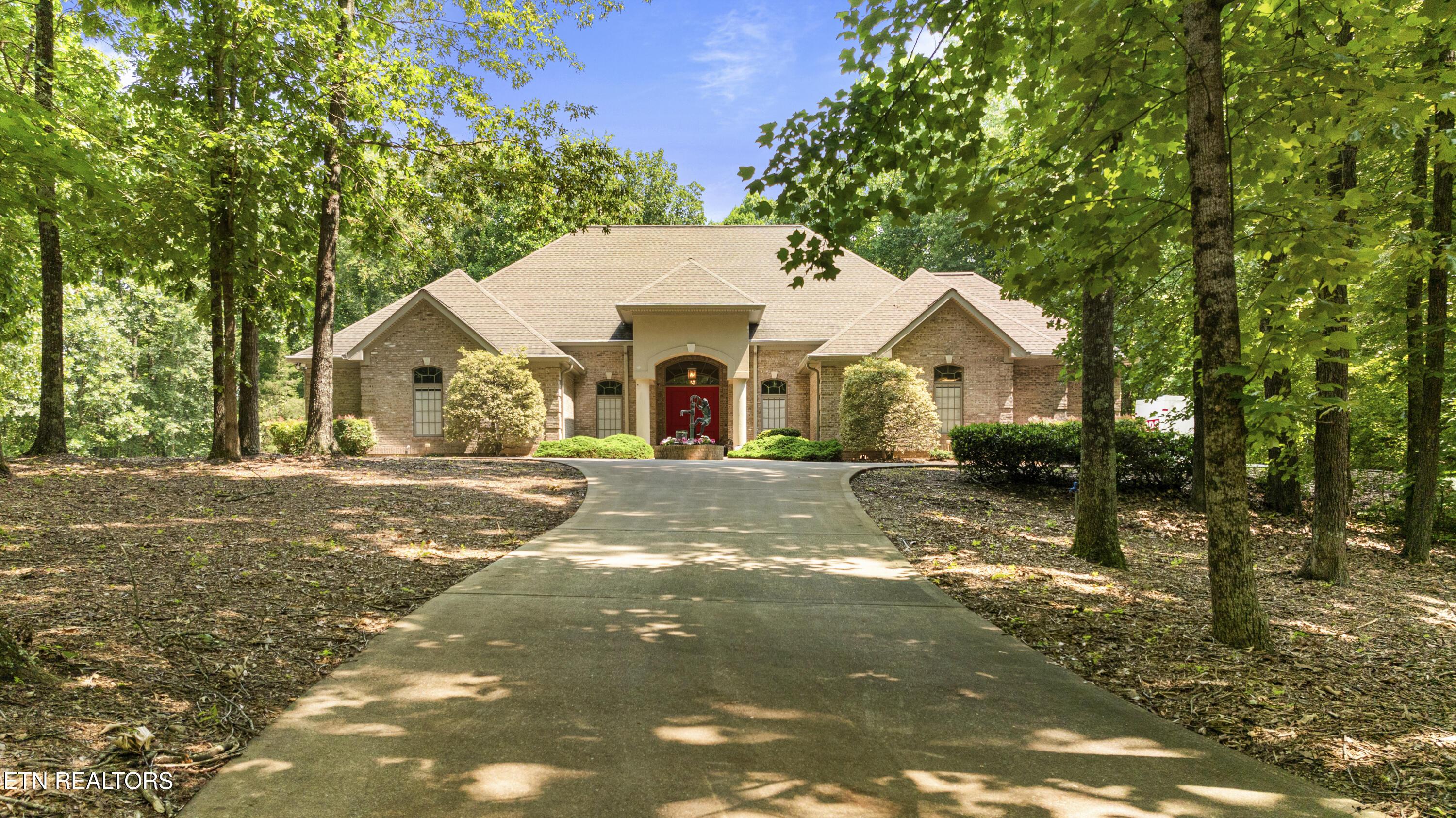 214 Coyatee Drive, Loudon, TN - Fort Loudoun and Tellico Lake Real Estate - Image# 1