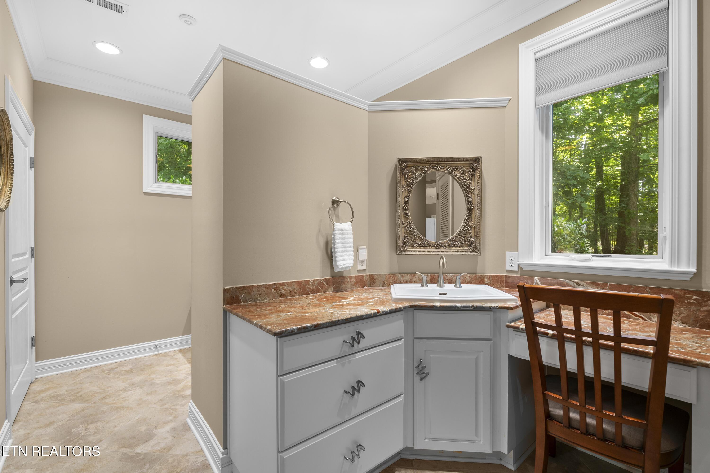214 Coyatee Drive, Loudon, TN - Fort Loudoun and Tellico Lake Real Estate - Image# 17
