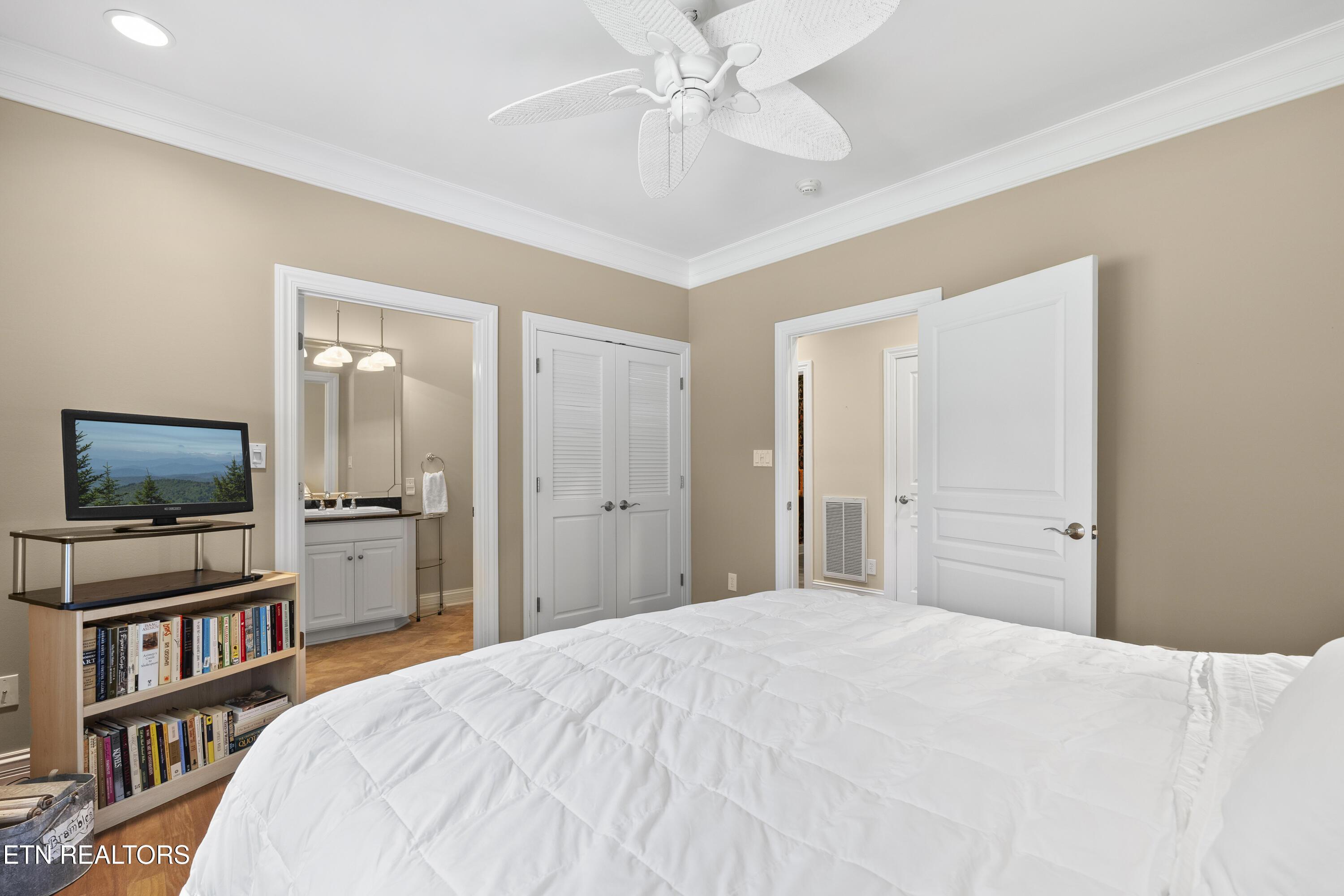 214 Coyatee Drive, Loudon, TN - Fort Loudoun and Tellico Lake Real Estate - Image# 21