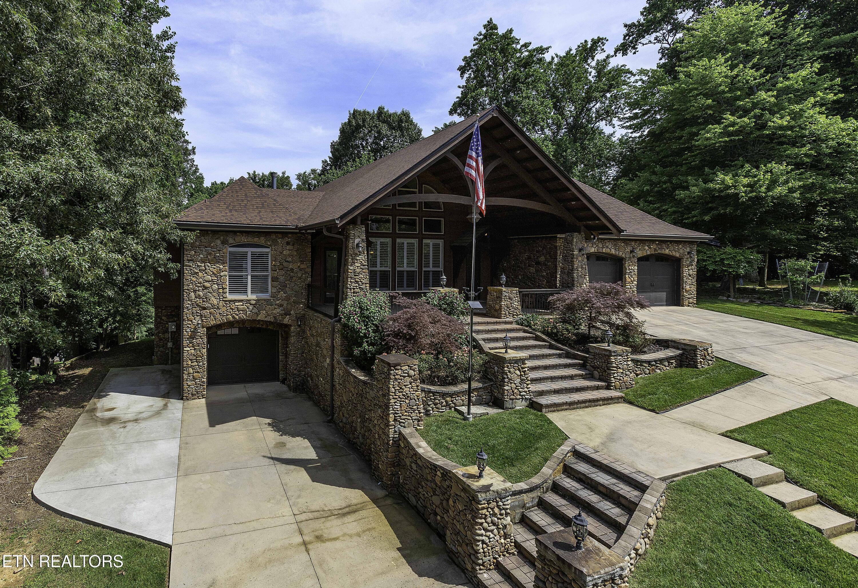 4335 Deer Run Drive, Louisville, TN - Fort Loudoun and Tellico Lake Real Estate - Image# 1