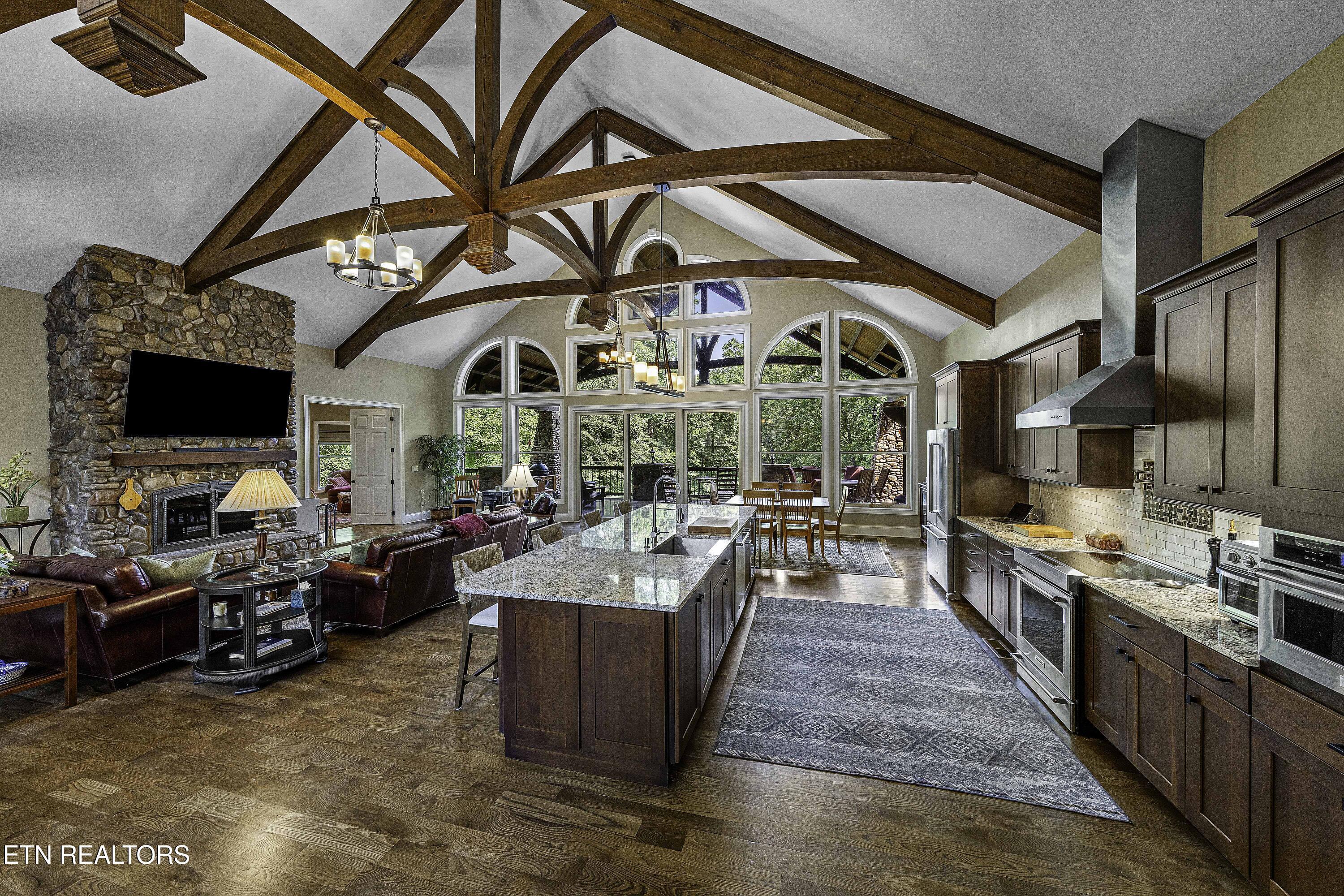 4335 Deer Run Drive, Louisville, TN - Fort Loudoun and Tellico Lake Real Estate - Image# 2
