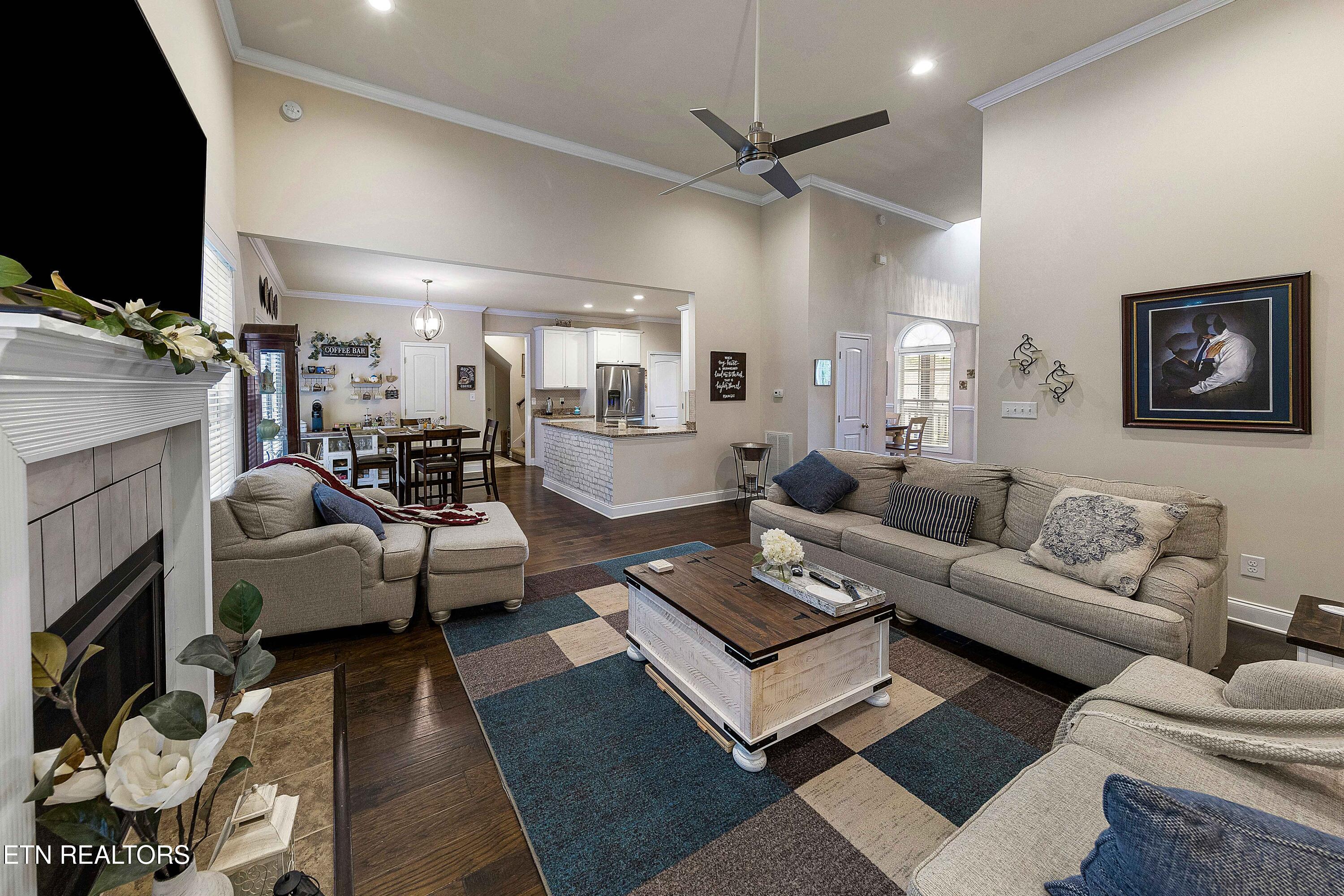 1756 Apple Grove Lane, Knoxville, TN - Fort Loudoun and Tellico Lake Real Estate - Image# 3