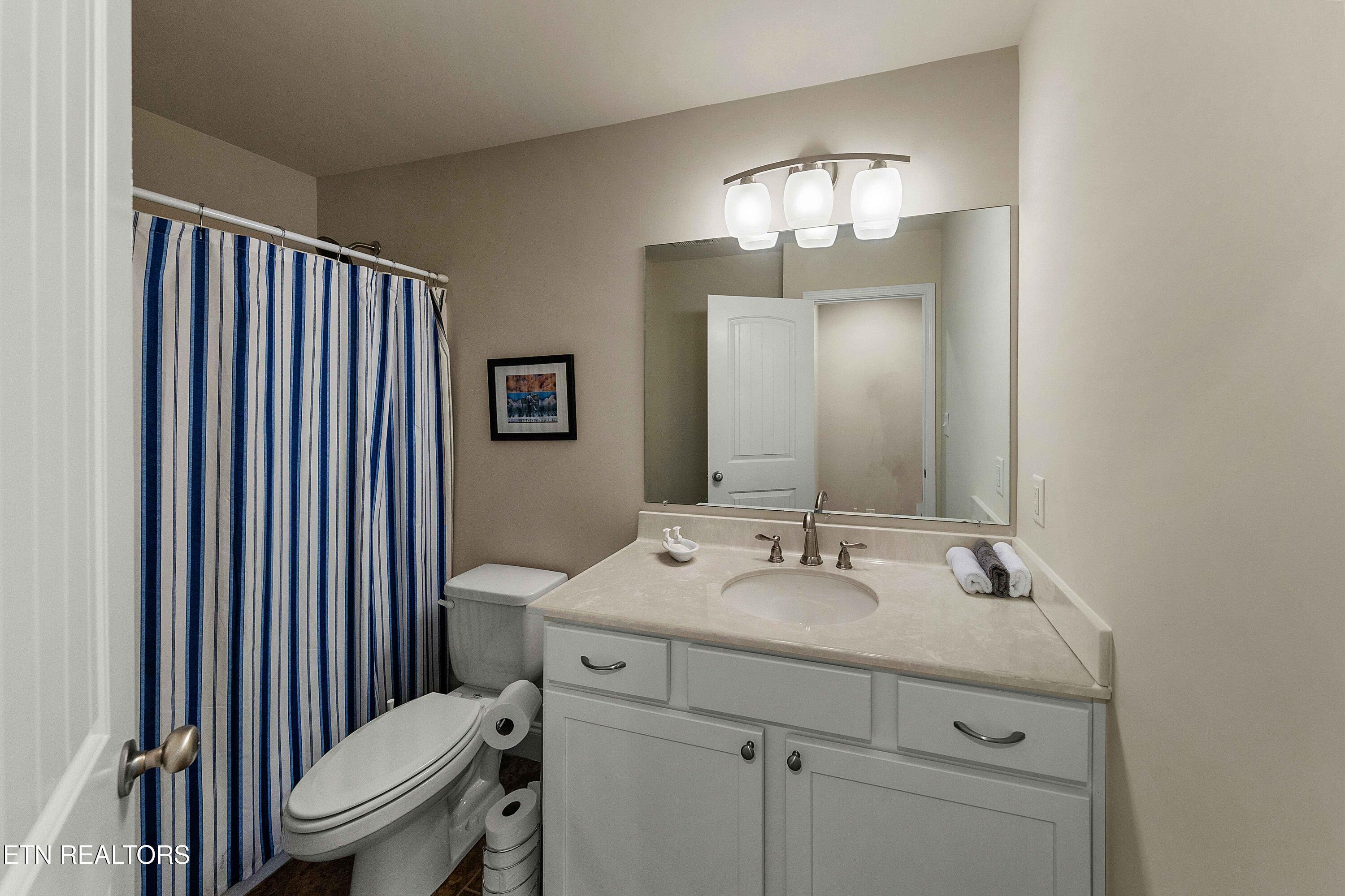 1756 Apple Grove Lane, Knoxville, TN - Fort Loudoun and Tellico Lake Real Estate - Image# 35
