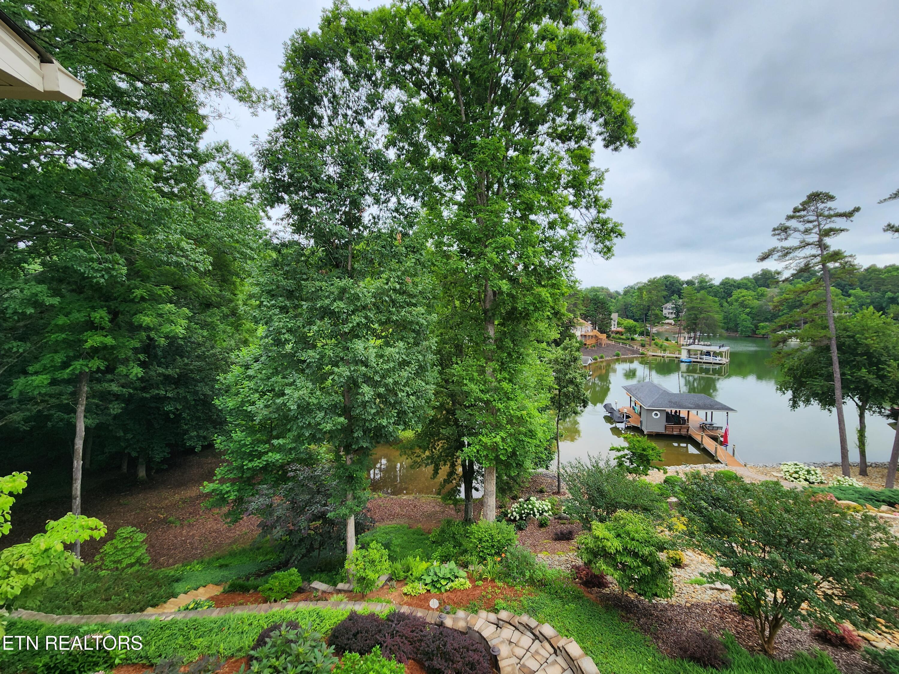 109 Shawnee Point, Loudon, TN - Fort Loudoun and Tellico Lake Real Estate - Image# 3